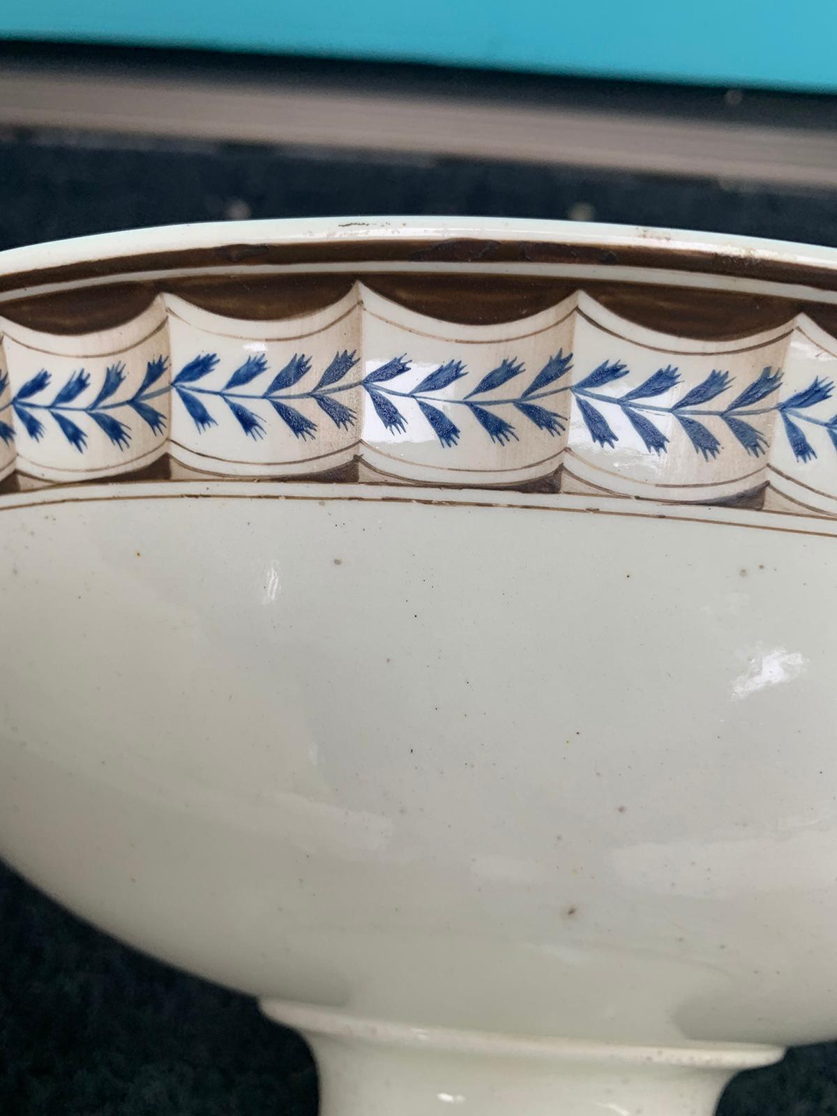 Early 19th Century English Wedgwood Creamware Compote Bowl Lag & Feather Pattern 6