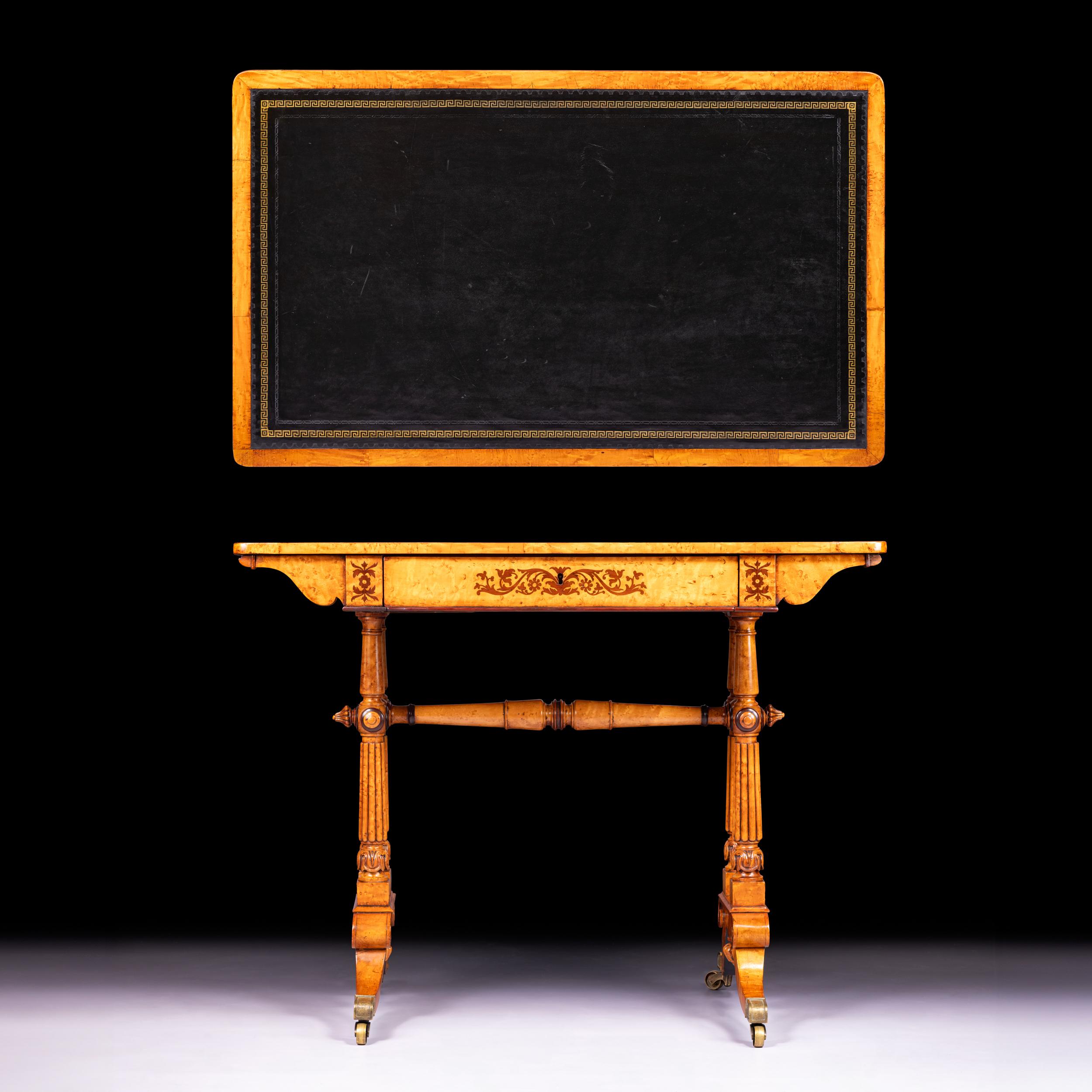 Regency Table à écrire anglaise du début du 19e siècle à la manière de George Bullocks en vente