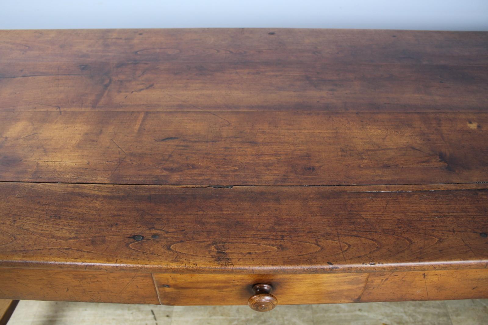 Early 19th Century Farm Table with Turned Legs and Stretcher Base 6