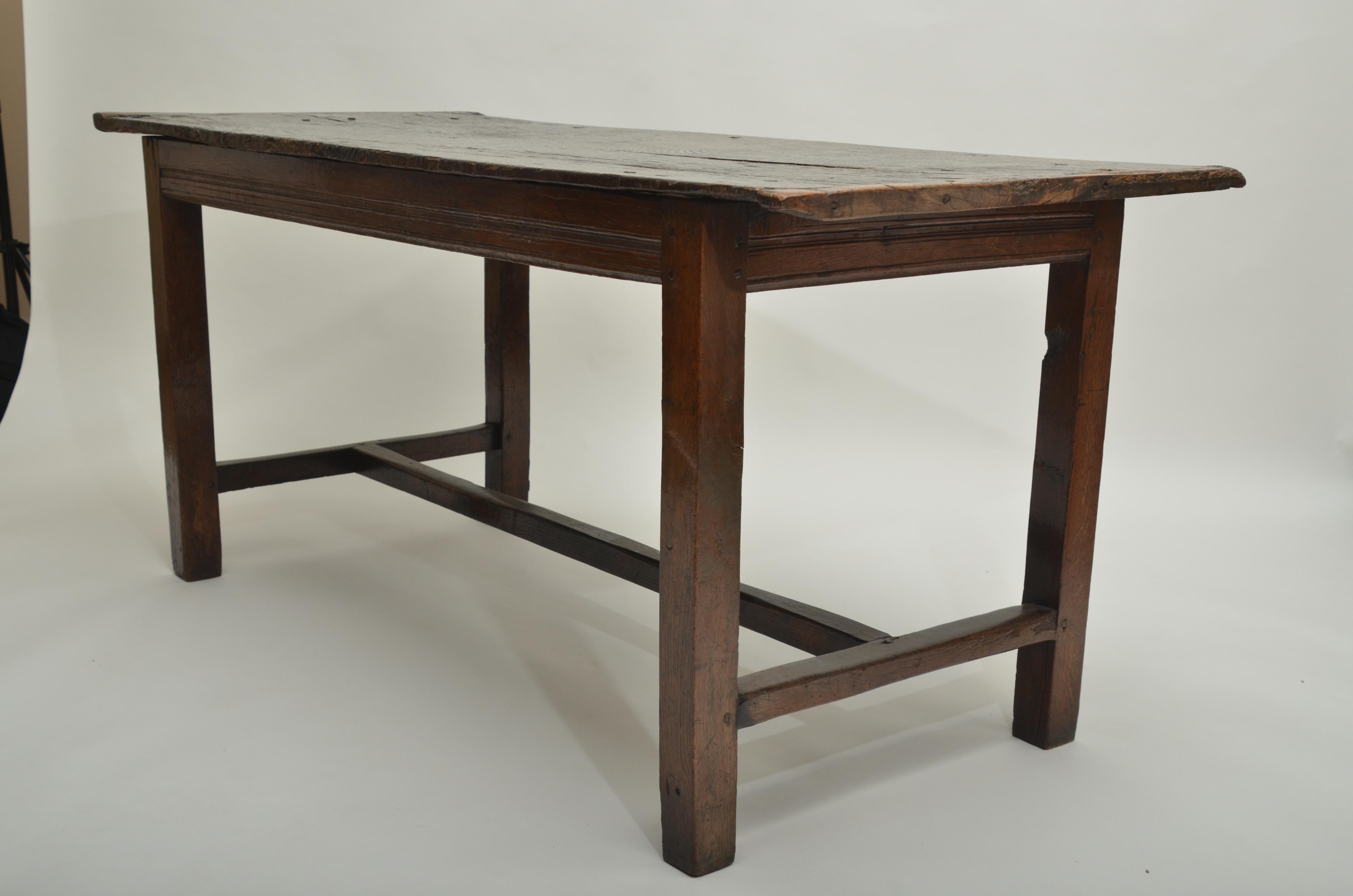 Early 19th Century Farmhouse Table, England, circa 1800 2