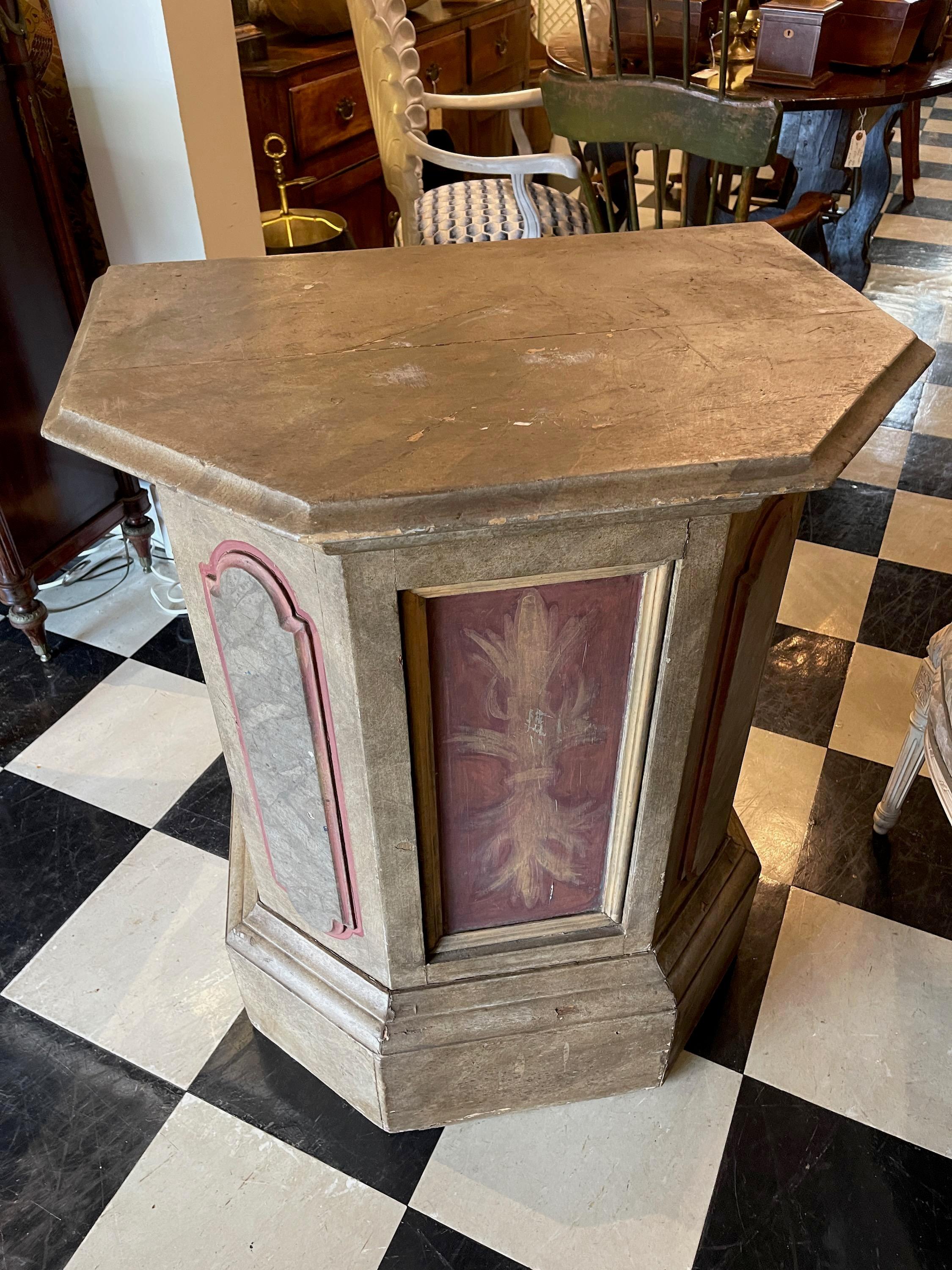 Wood Early 19th Century Faux Marble Pedestal For Sale