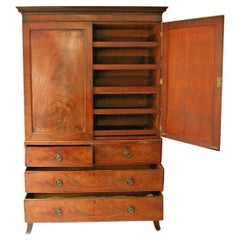 Early 19th Century Flame Mahogany Linen Press / Cupboard / Drawers