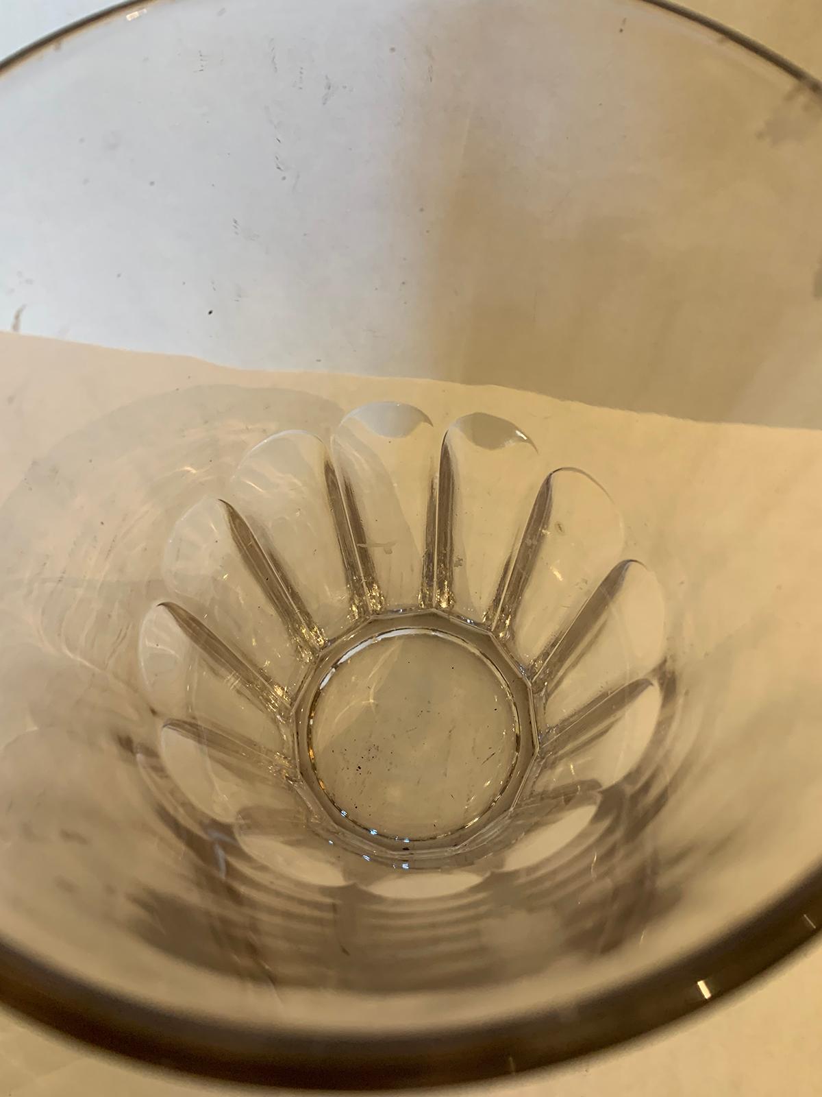 Early 19th Century Flared Flip Glass For Sale 5