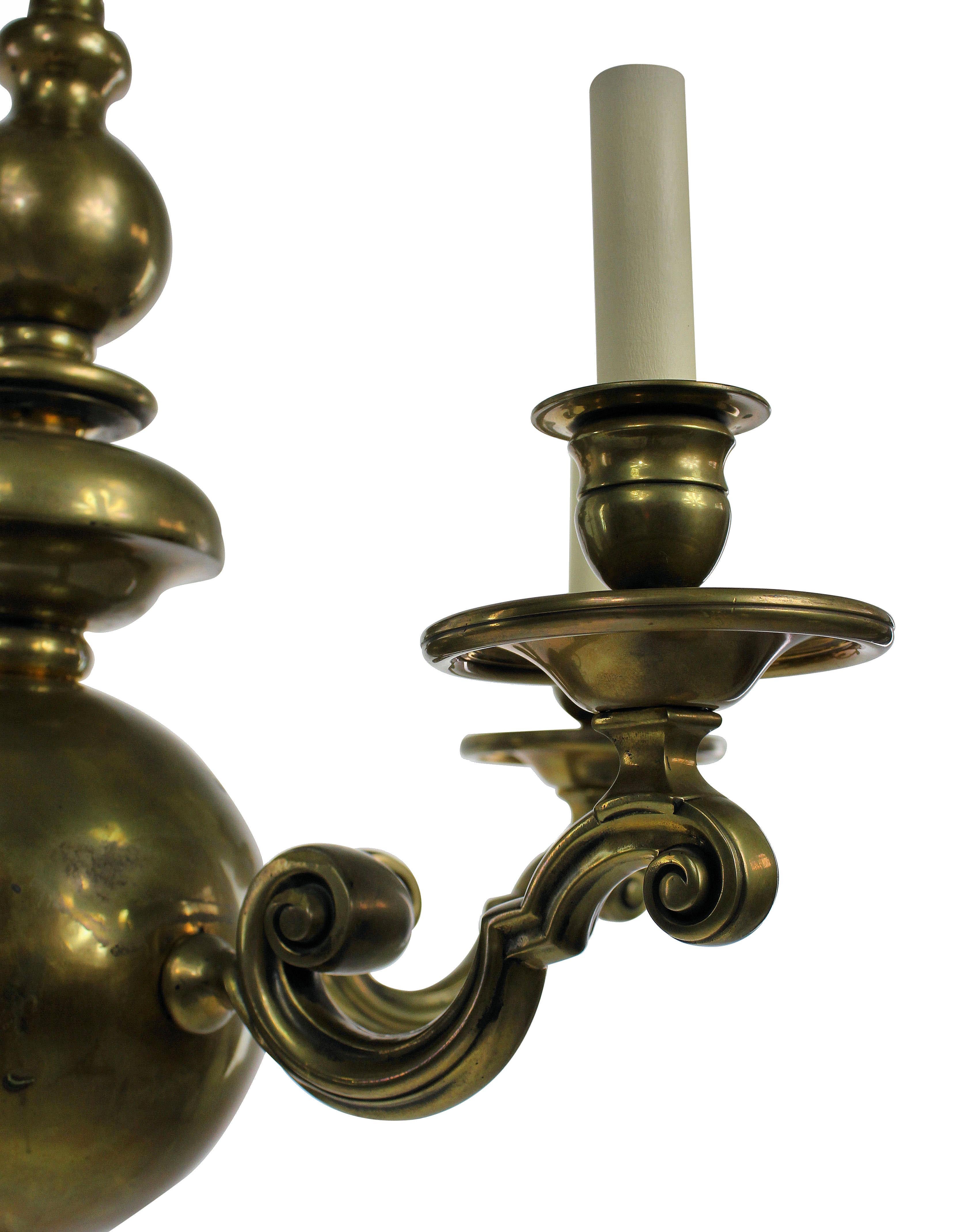 Early 19th Century Flemish Chandelier In Good Condition In London, GB