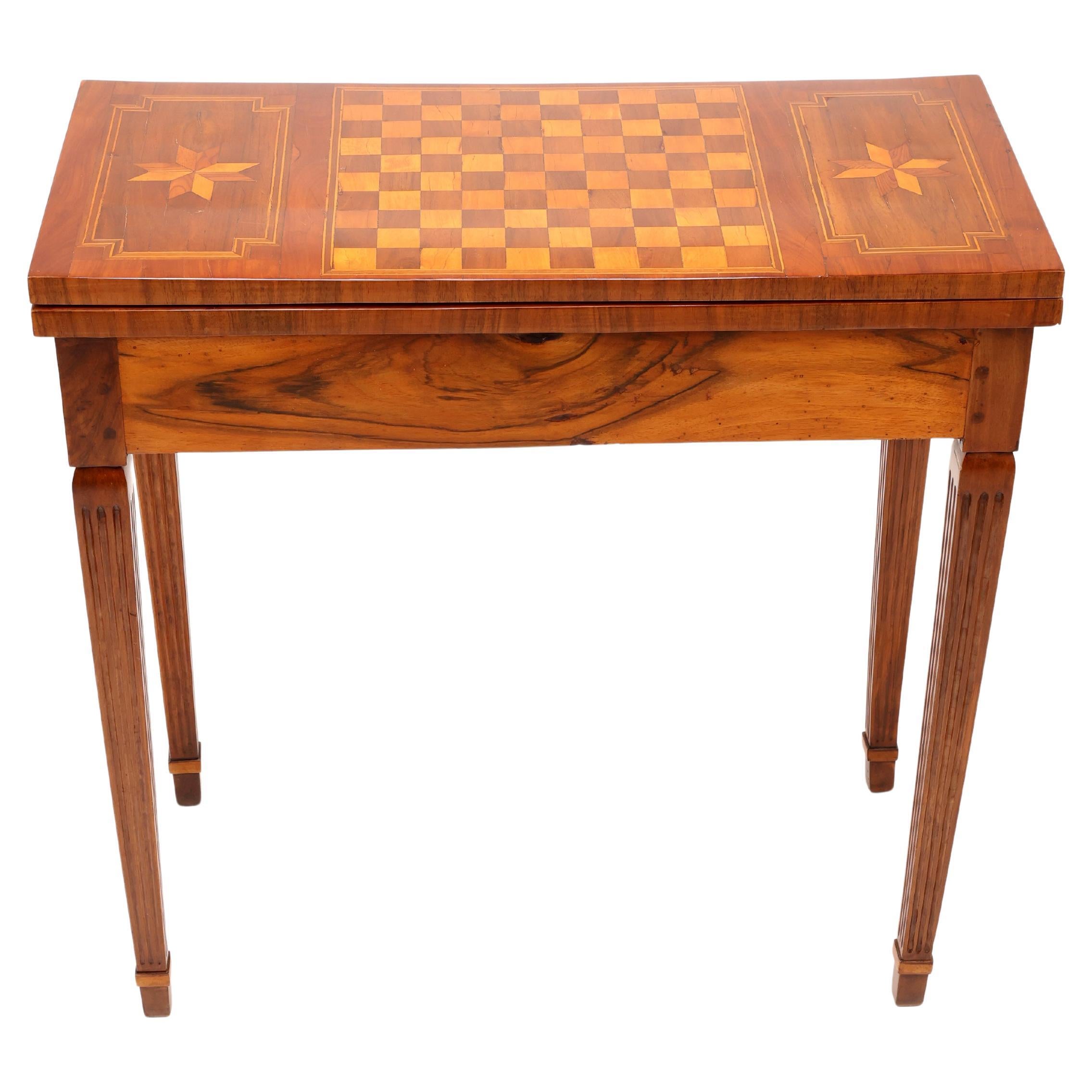 Early 19th Century Flip-Top Game Table with Inlaid Chessboard For Sale