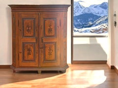 Frühe 19. Jahrhundert Floral gemalt Schrank Garderobe