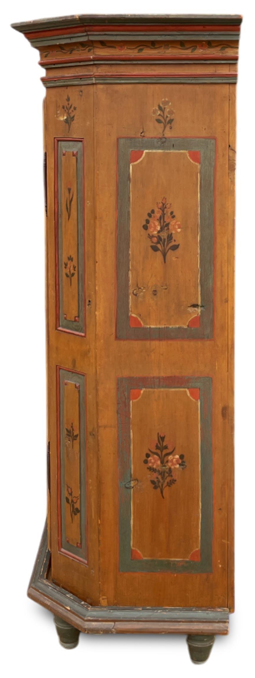 Fir Early 19th Century Floral Painted Cupboard Wardrobe For Sale