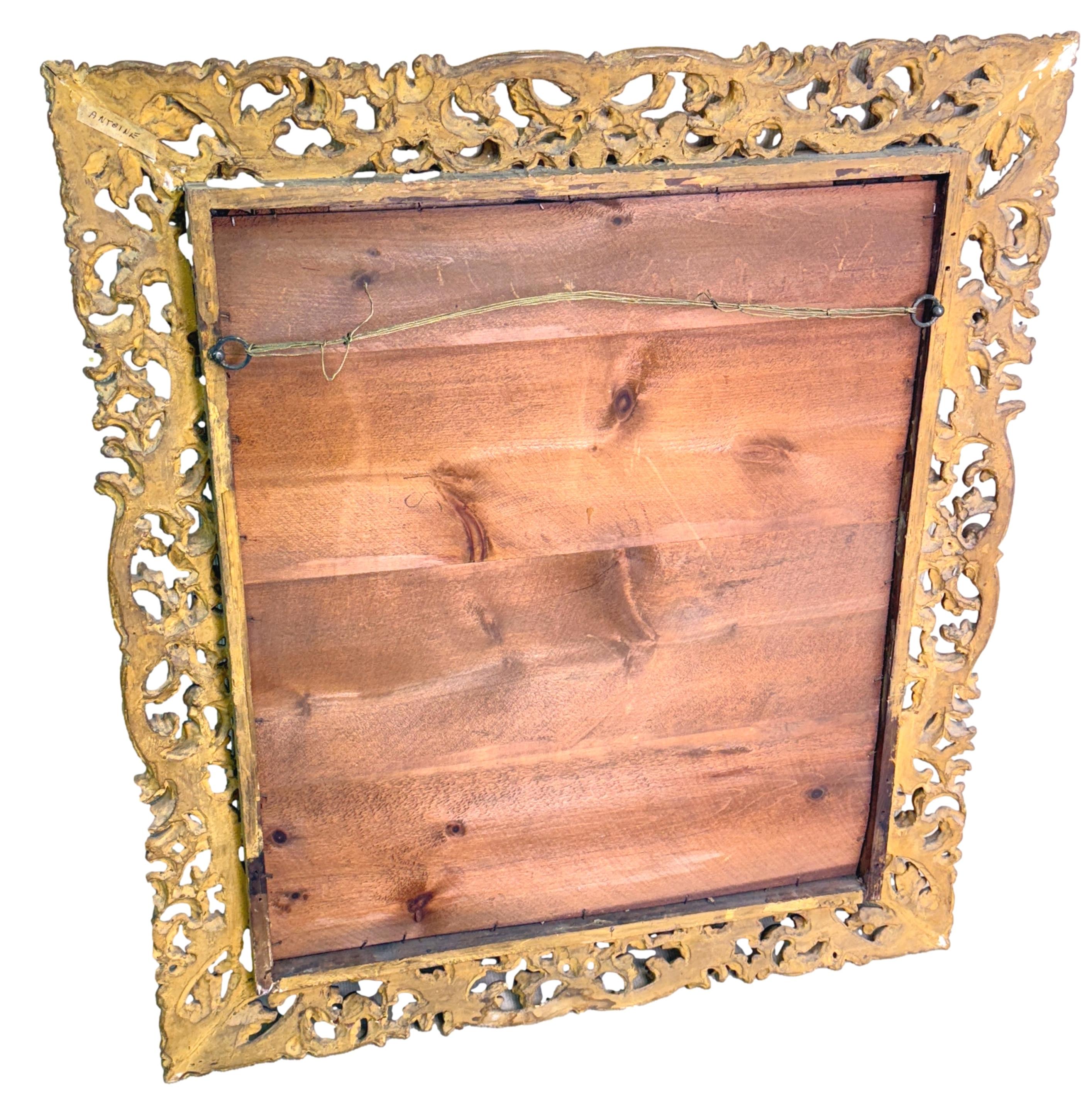 Espejo de pared florentino rectangular de madera dorada de principios del siglo XIX en venta 2
