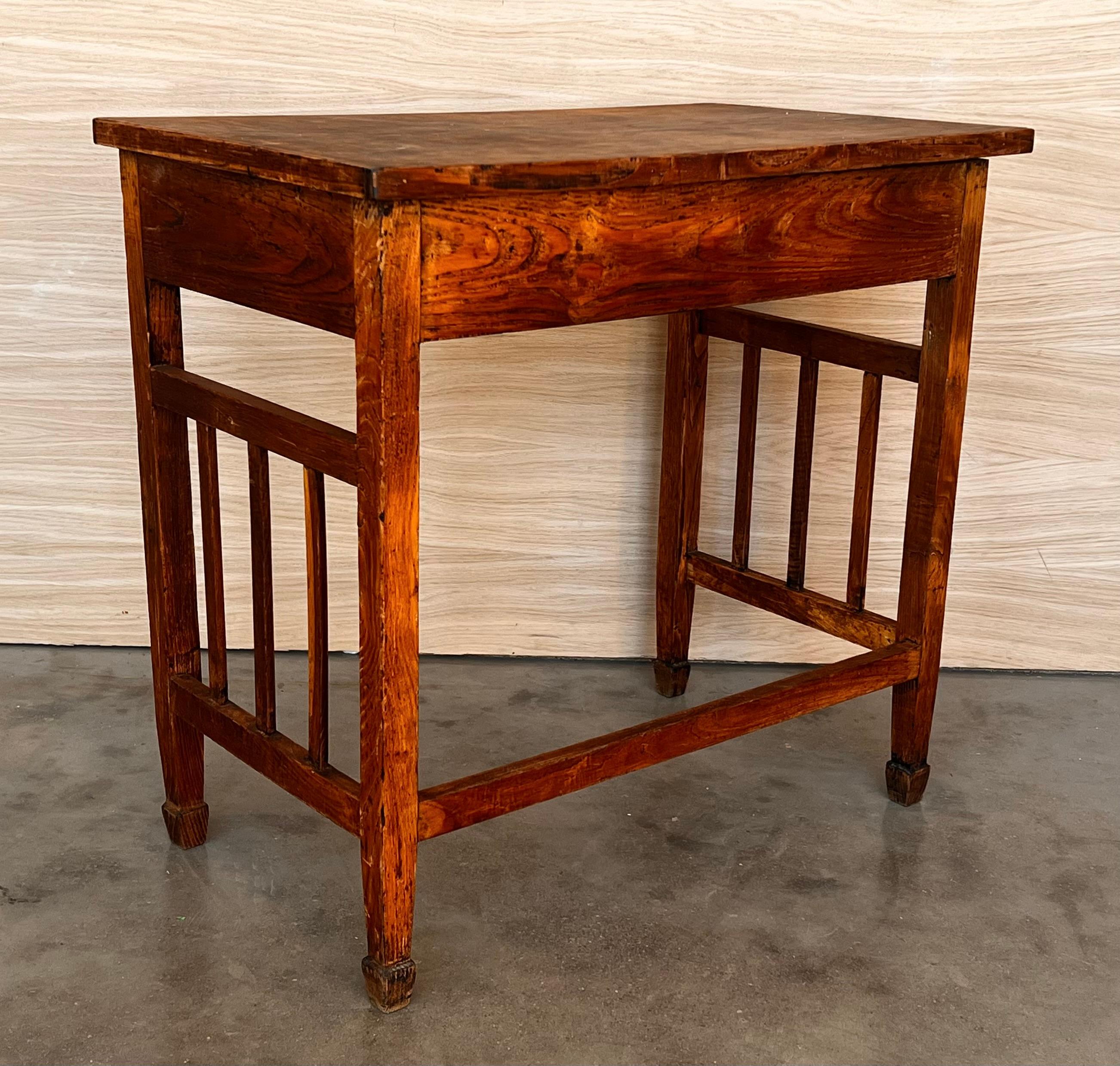 Early 19th Century Folk Art Side Table or Desk, Scandinavia For Sale 2