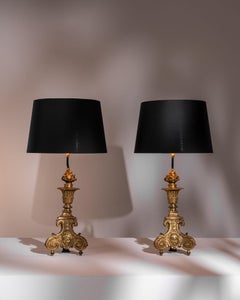 Early 19th Century France Antique Gold Pair Of Carved Giltwood Table Lamps
