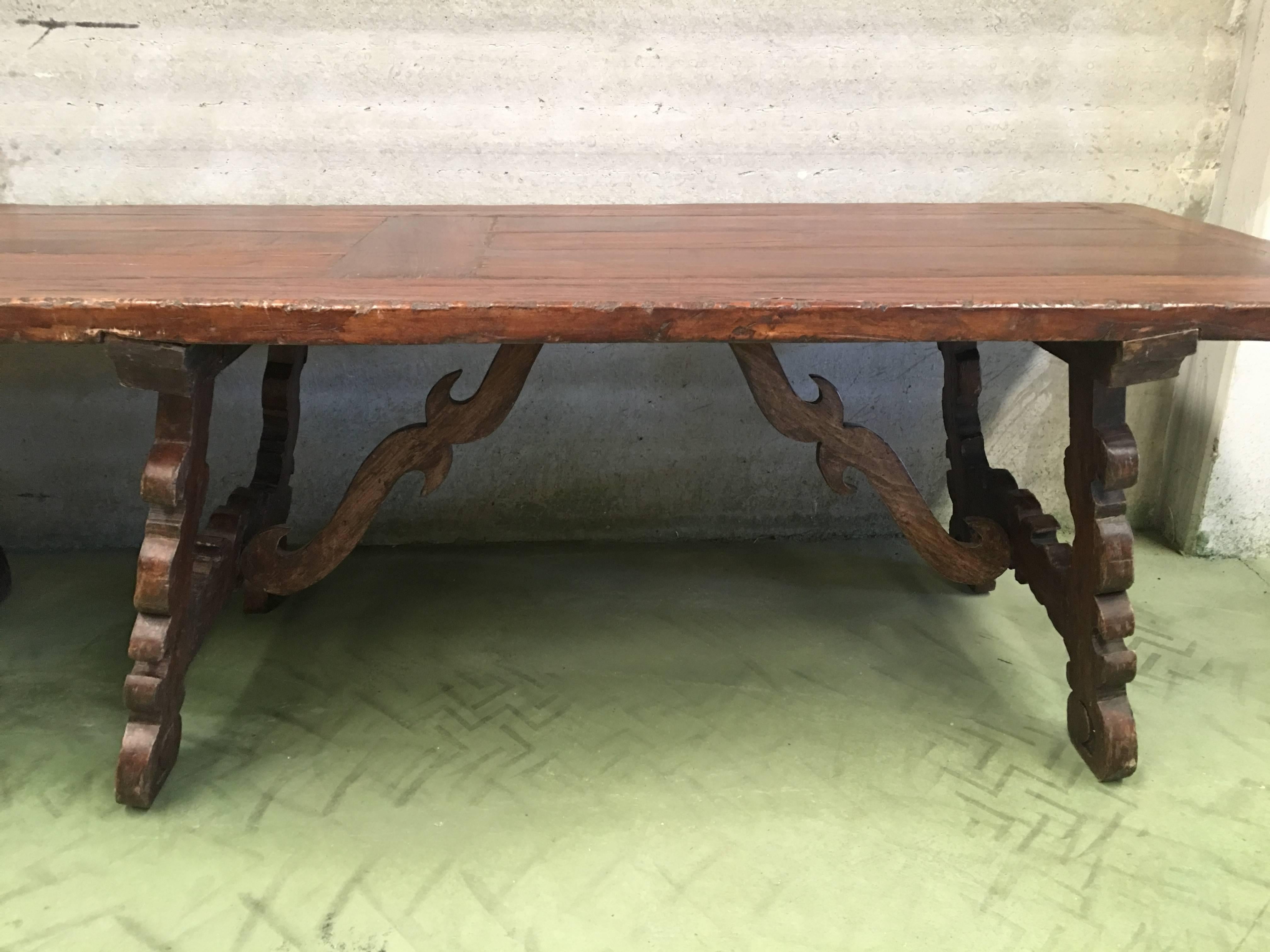Early 19th Century French Baroque Style Walnut Trestle Dining Farm Table 163´ 8