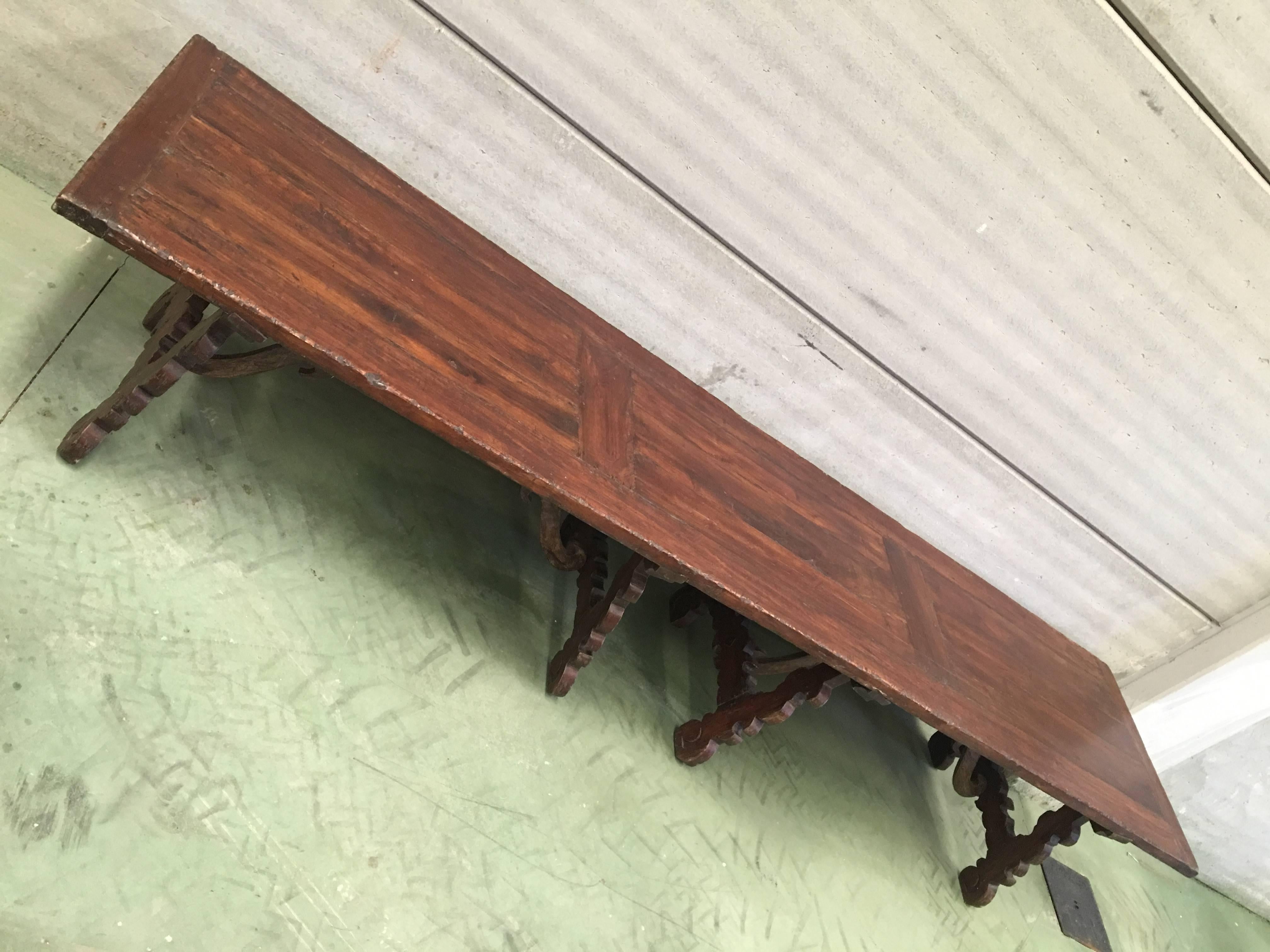 Early 19th Century French Baroque Style Walnut Trestle Dining Farm Table 163´ 1