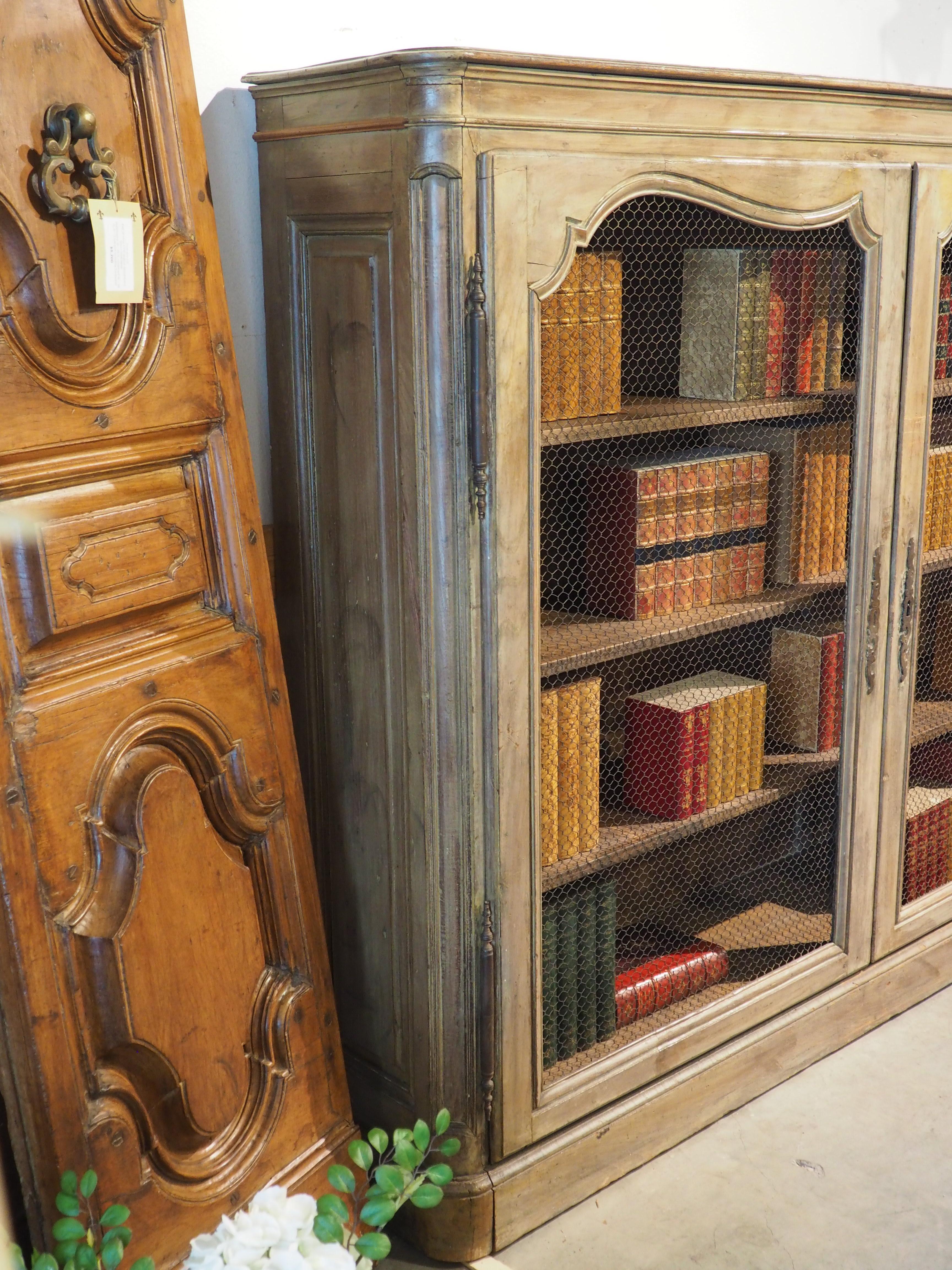 Early 19th Century French Bibliotheque Cabinet with Wire Mesh Door Panels 15