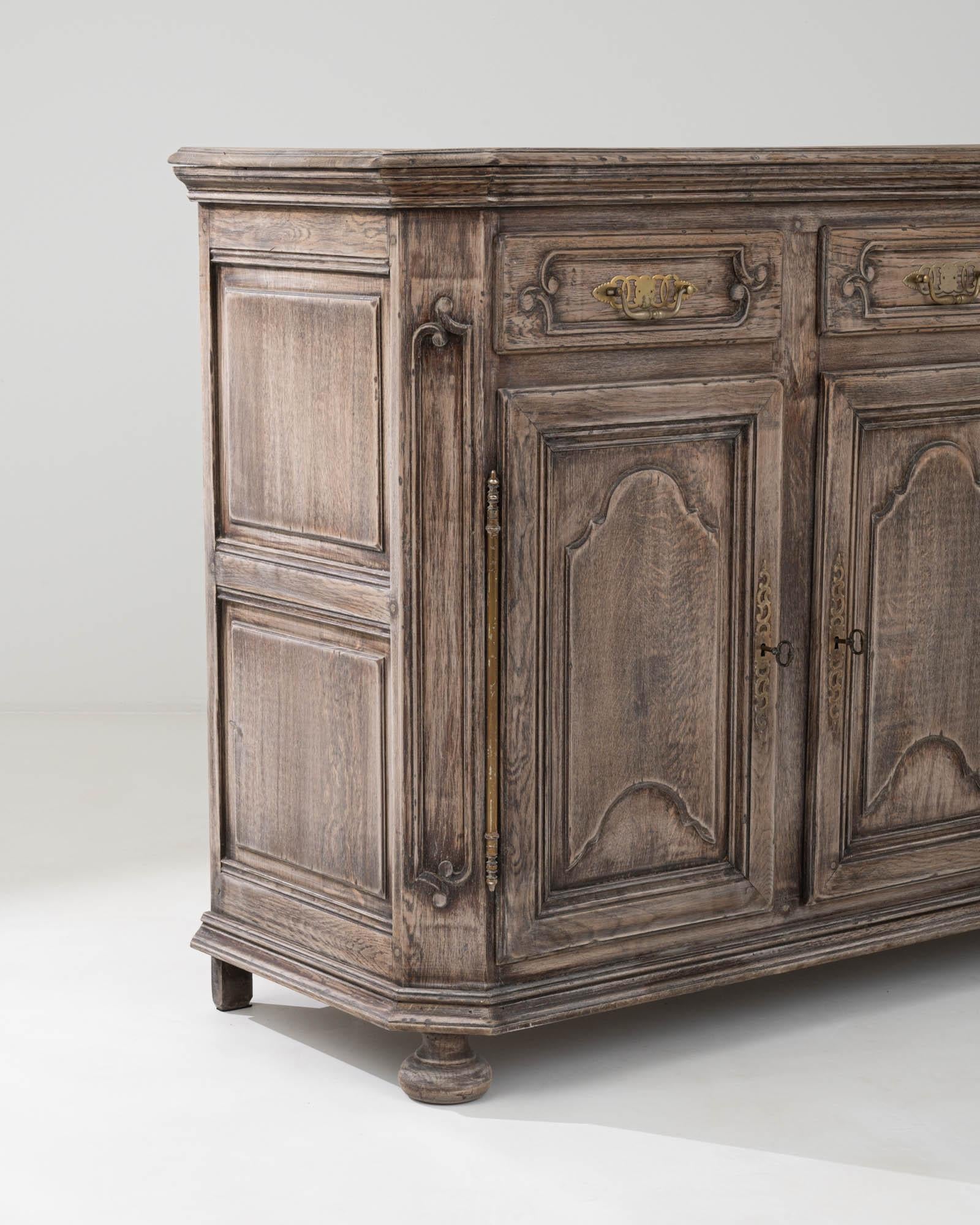 Early 19th Century French Bleached Oak Buffet For Sale 4