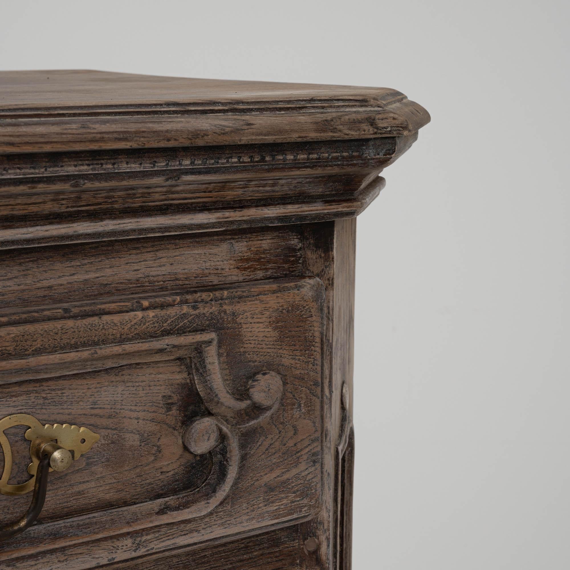 Early 19th Century French Bleached Oak Buffet For Sale 5