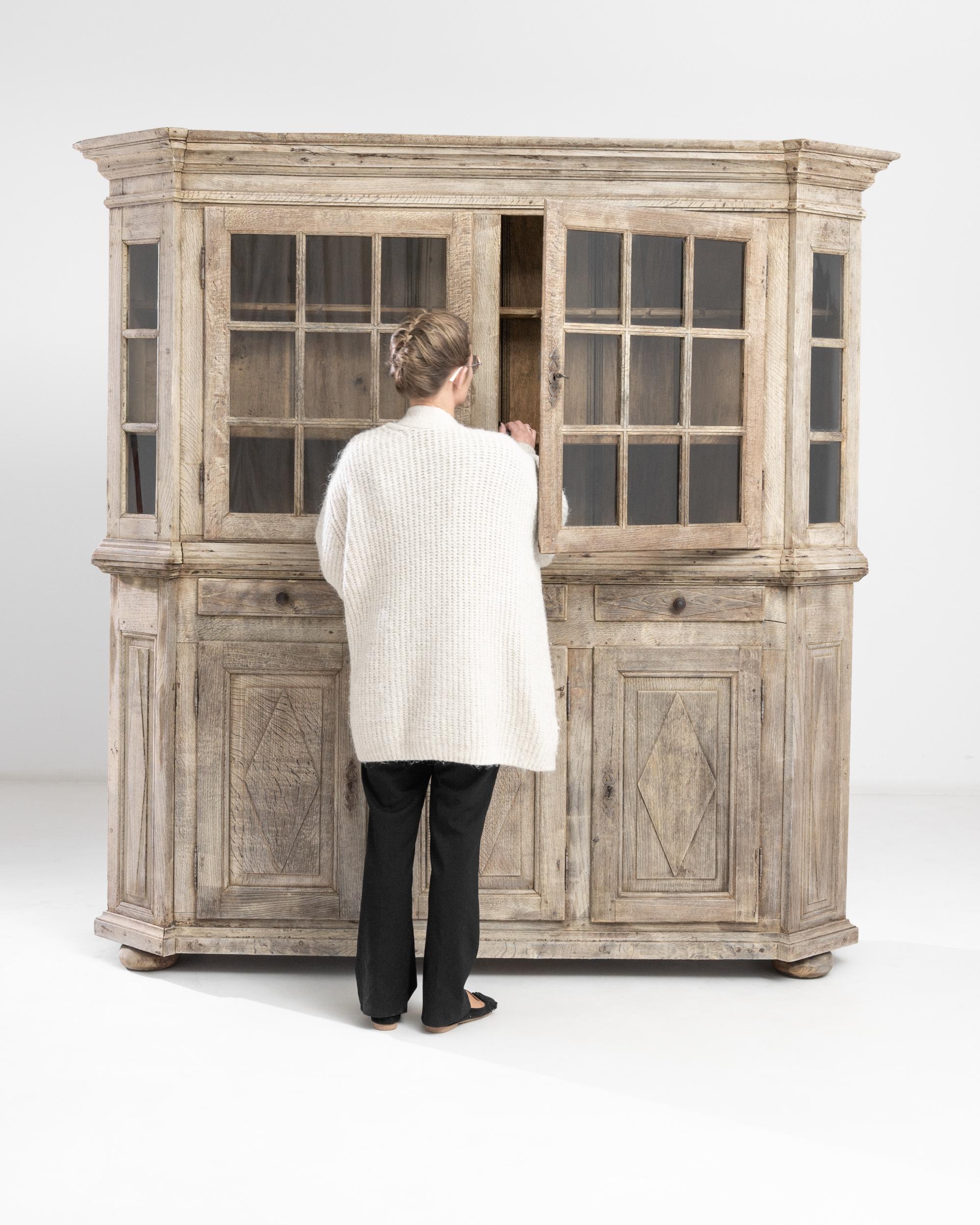 Early 19th Century French Bleached Oak Vitrine 5