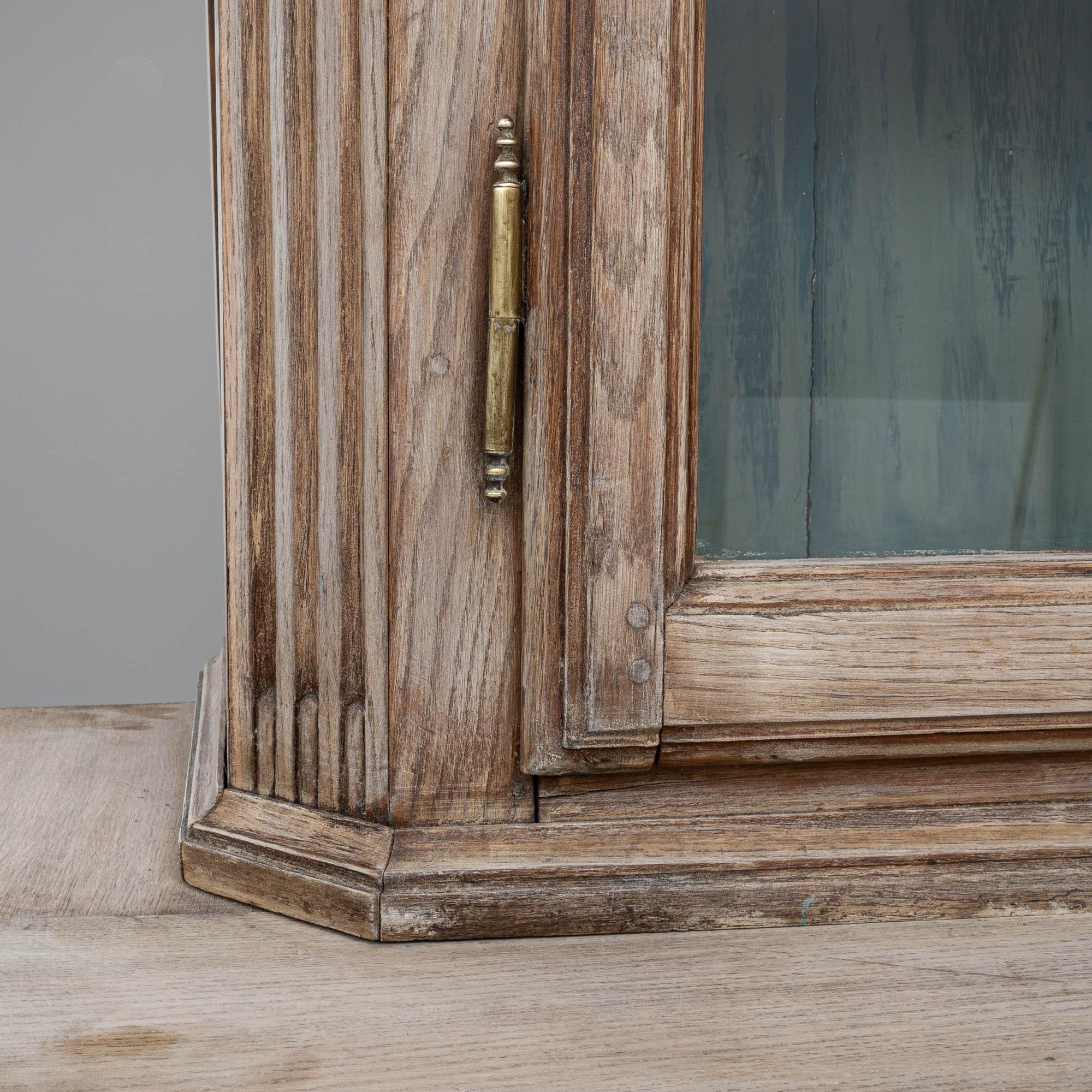 Early 19th Century French Bleached Oak Vitrine 8