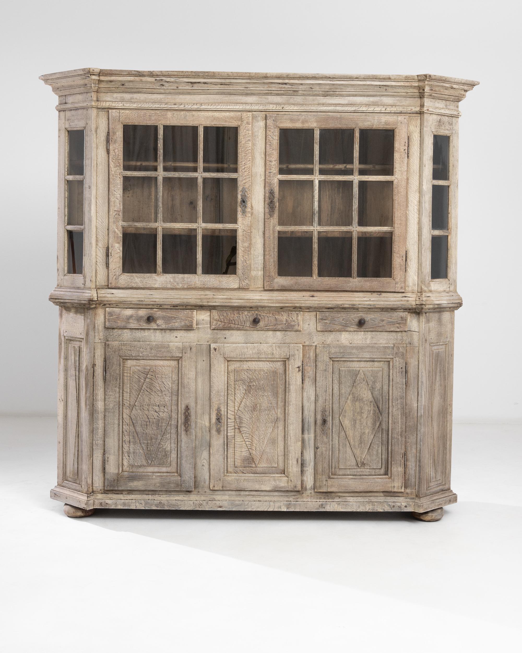 Early 19th Century French Bleached Oak Vitrine 4