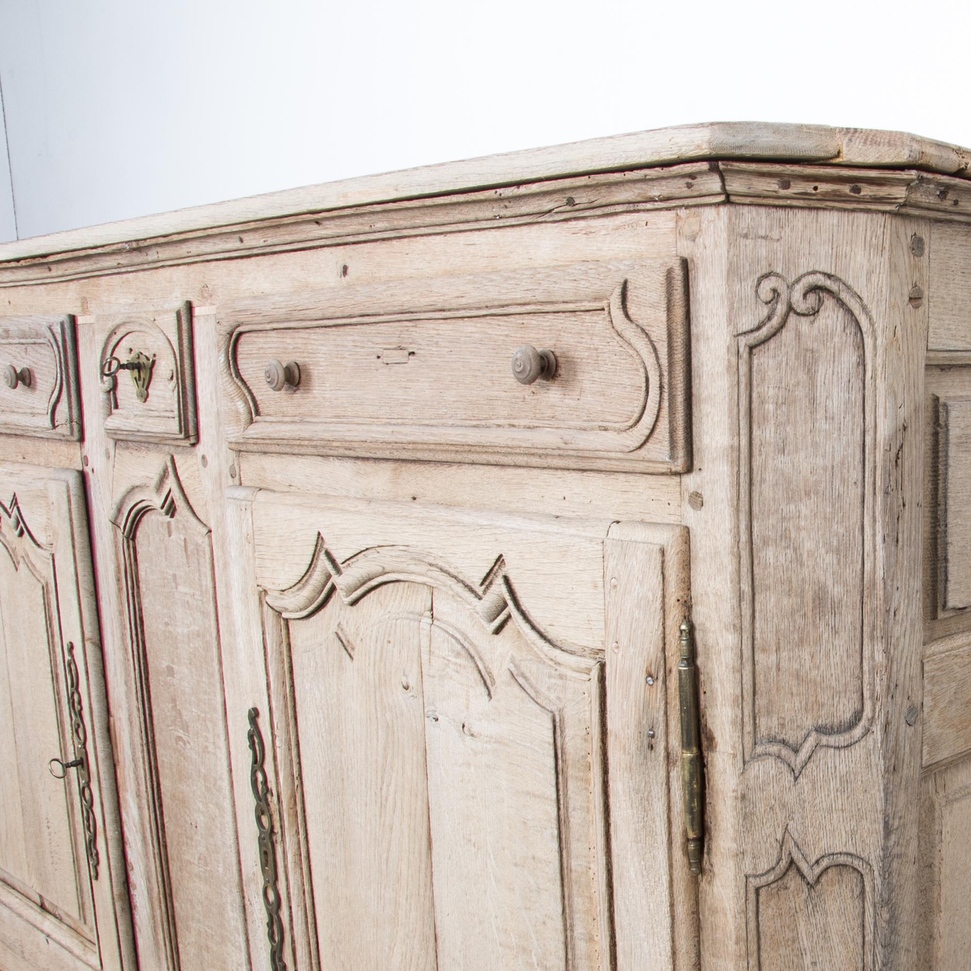 Early 19th Century French Buffet Cabinet 9