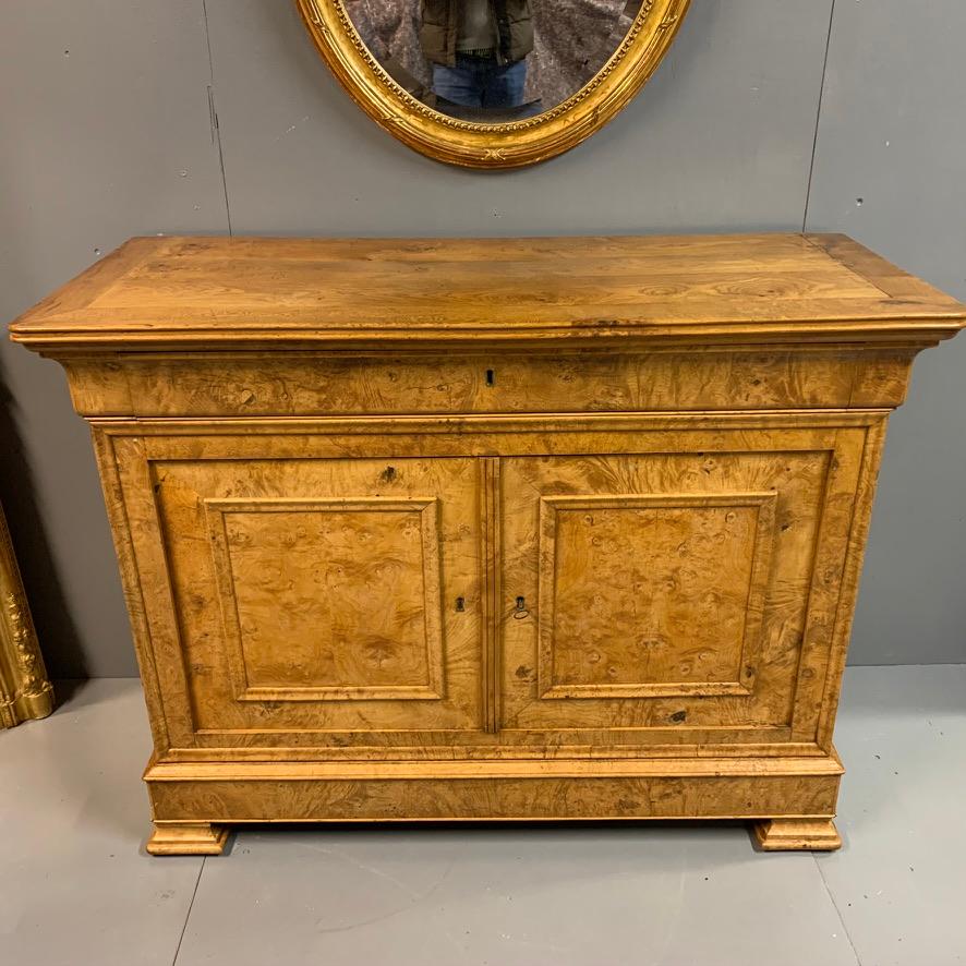 British Early 19th Century French Burr Ass Buffet Sideboard