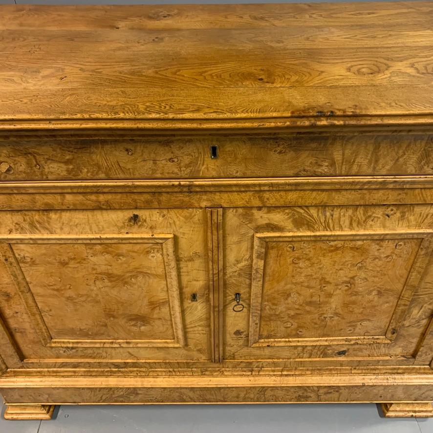 Mid-19th Century Early 19th Century French Burr Ass Buffet Sideboard