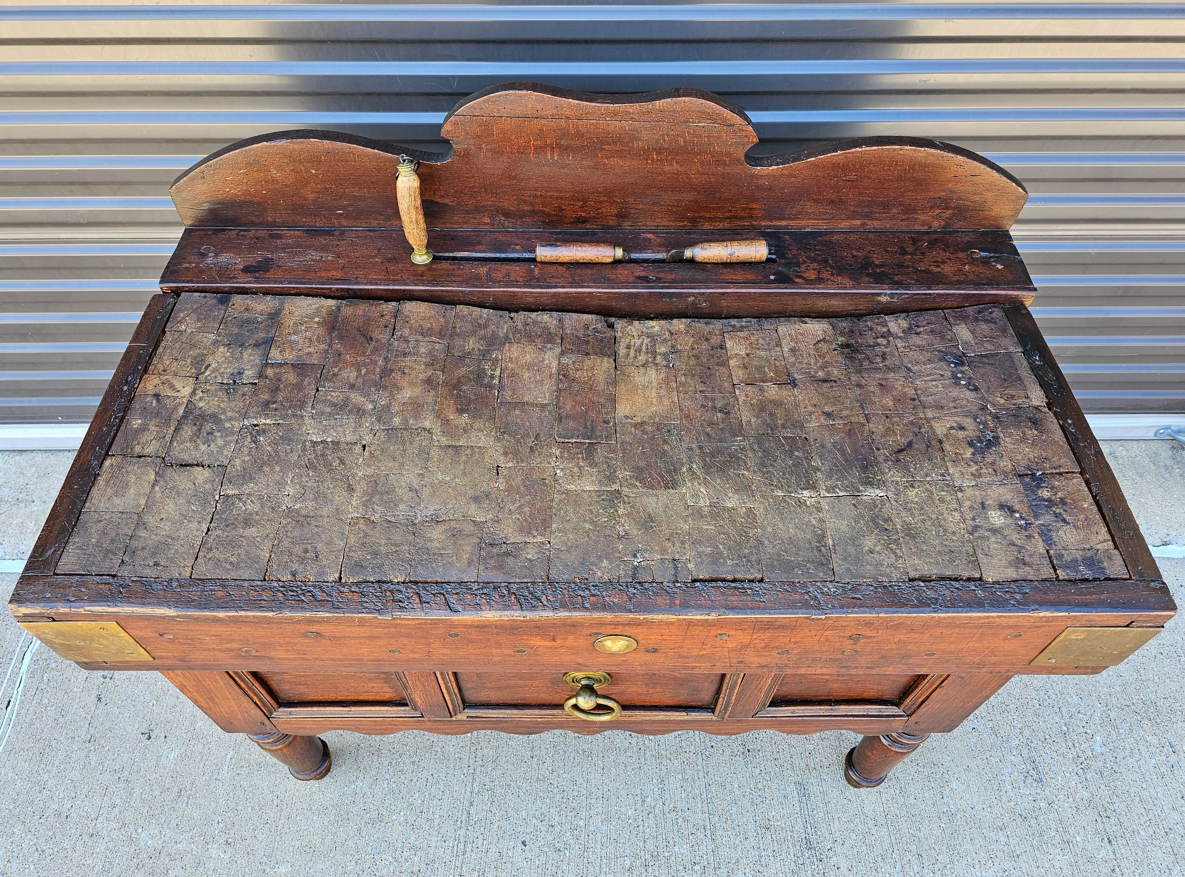 Early 19th Century French Butcher Block Table Billot de Boucher In Fair Condition For Sale In Forney, TX