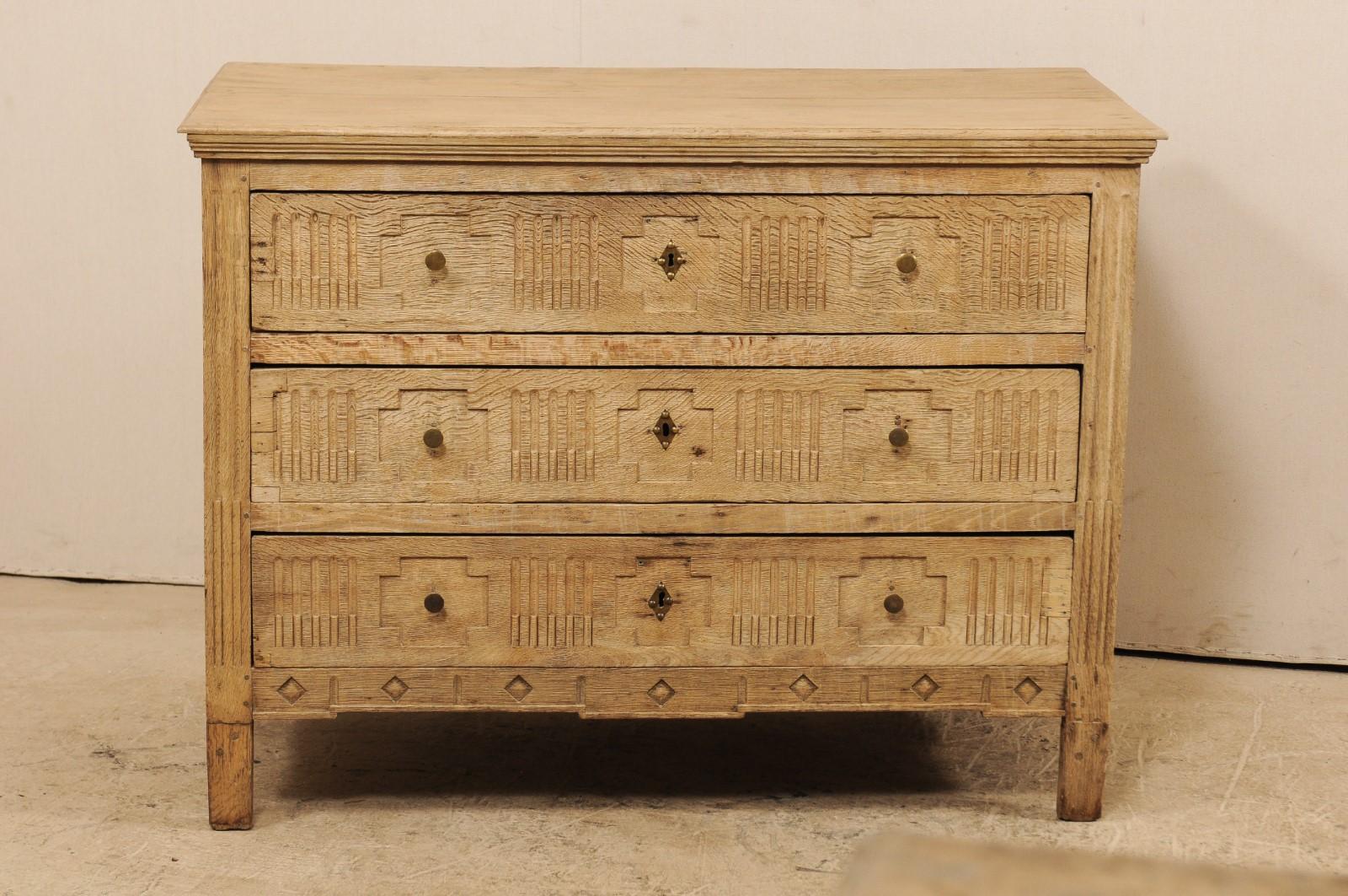 Early 19th Century French Carved Light Wood Three-Drawer Chest In Good Condition In Atlanta, GA