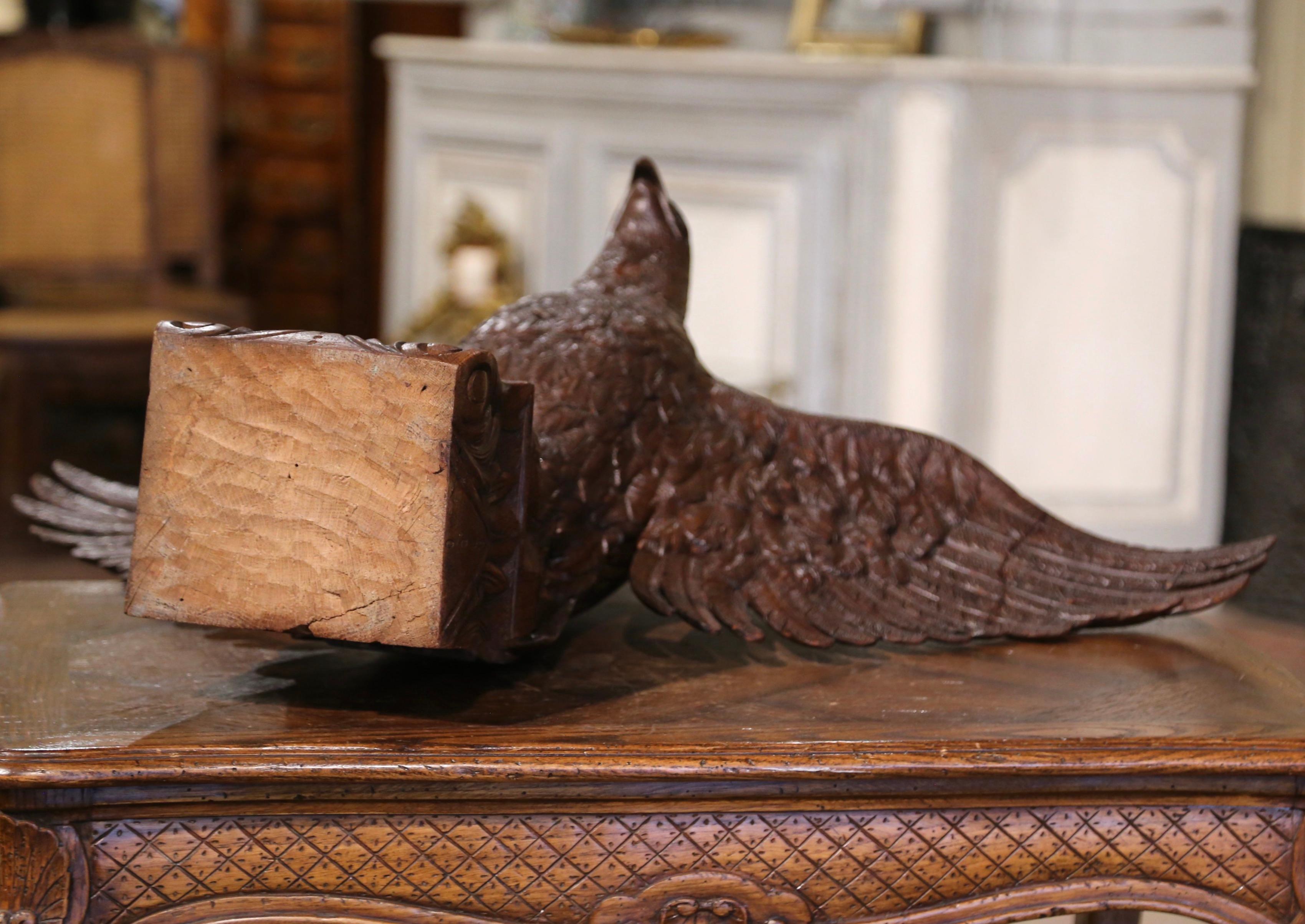 Early 19th Century French Carved Oak Imperial Eagle Sculpture For Sale 5