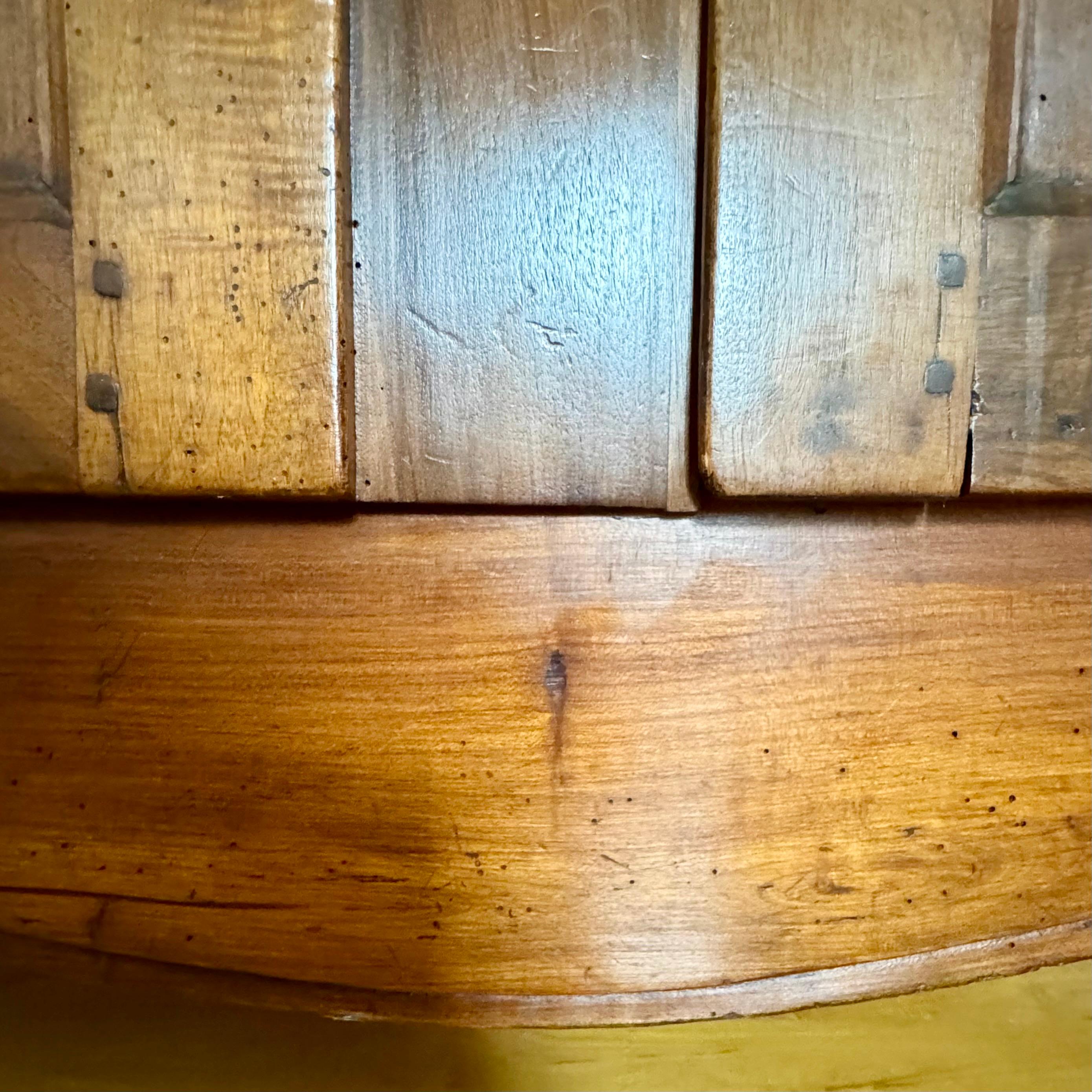 Early 19th century French Carved Walnut Buffet For Sale 3