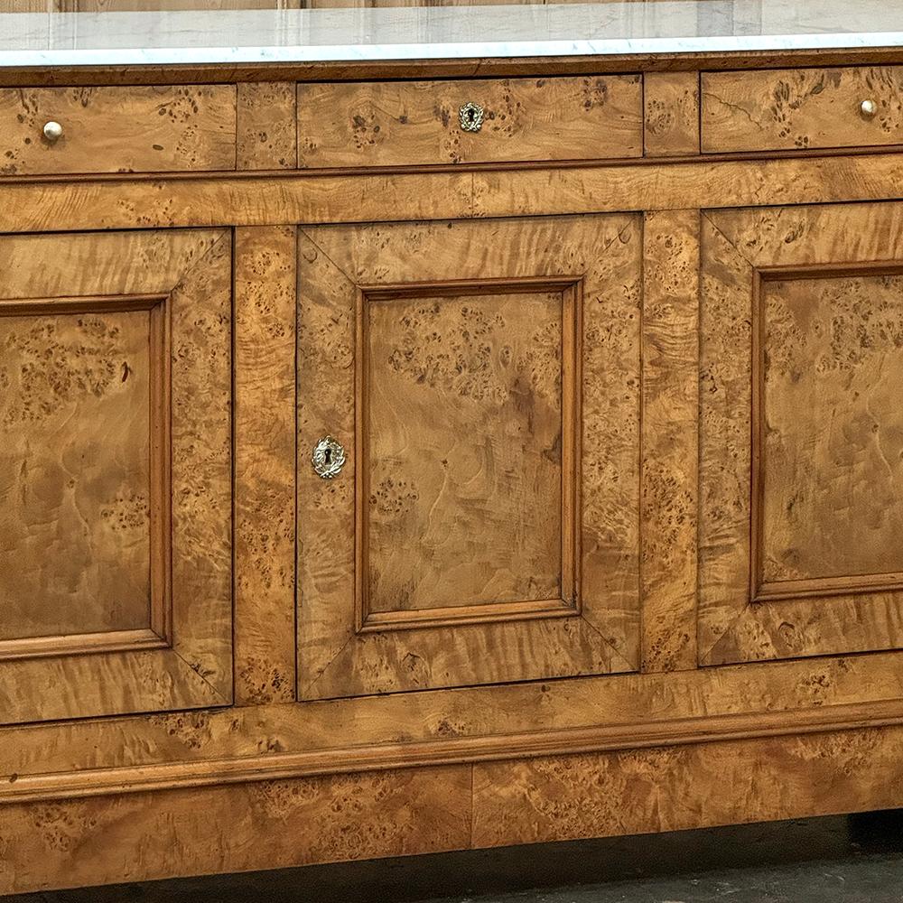 Buffet in radica di Charles X del primo Ottocento con marmo di Carrara in vendita 5