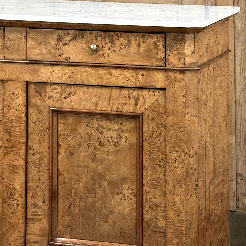 Buffet in radica di Charles X del primo Ottocento con marmo di Carrara in vendita 8