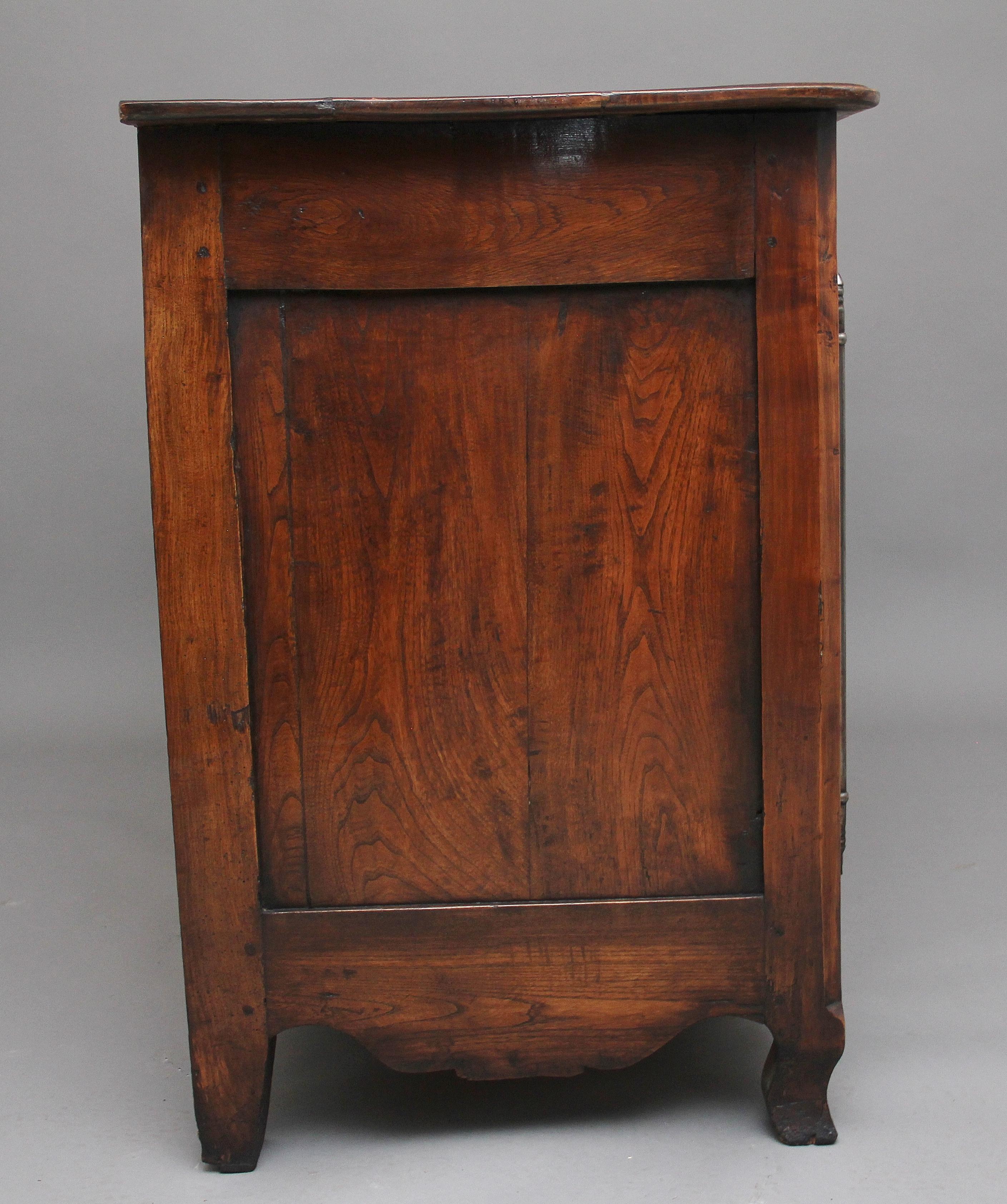 Early 19th Century French Cherrywood Dresser 2