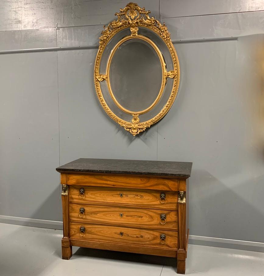 Fabulous quality and with great proportions is this early 19th century marble top commode in cherrywood with original brass mounts and handles.
Great decorative piece and also a substantial commode or chest of drawers that gives great storage with