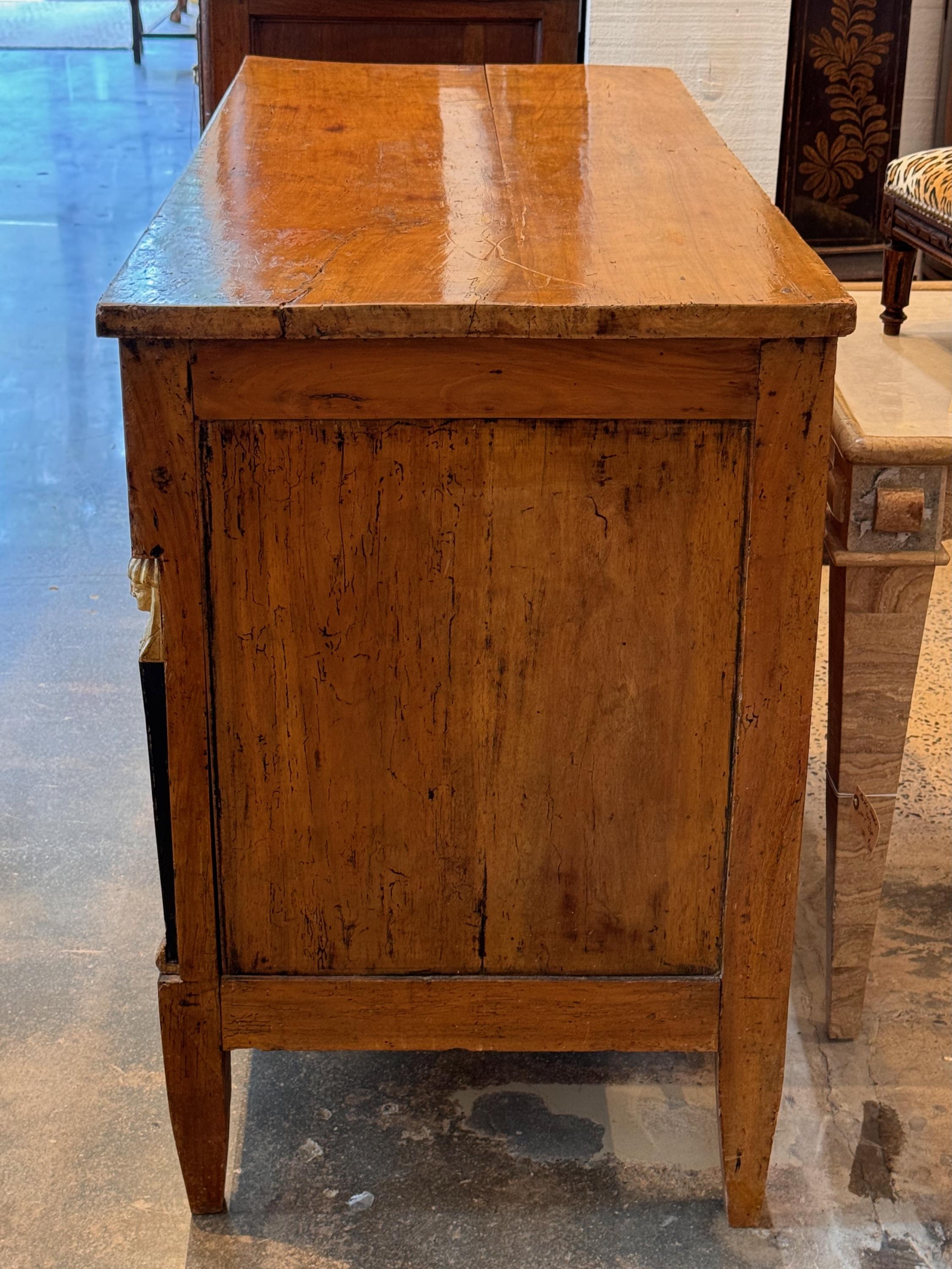 Legno Cassapanca francese dell'inizio del XIX secolo in vendita
