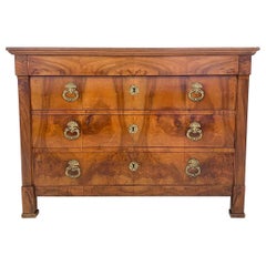Early 19th Century French Chest of Drawers Commode in Brown Walnut, Around 1820