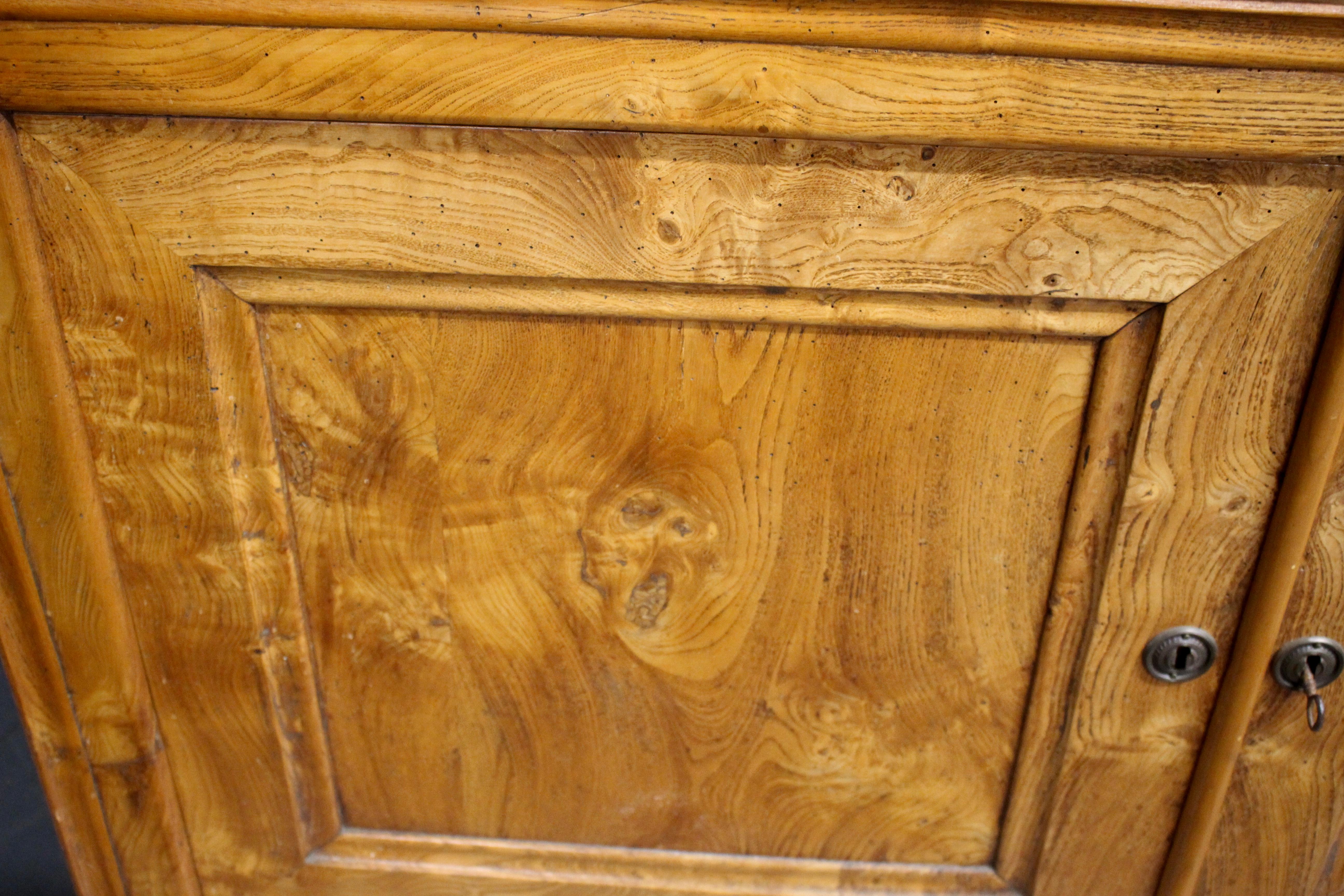 Early 19th Century French Chestnut Cupboard 7