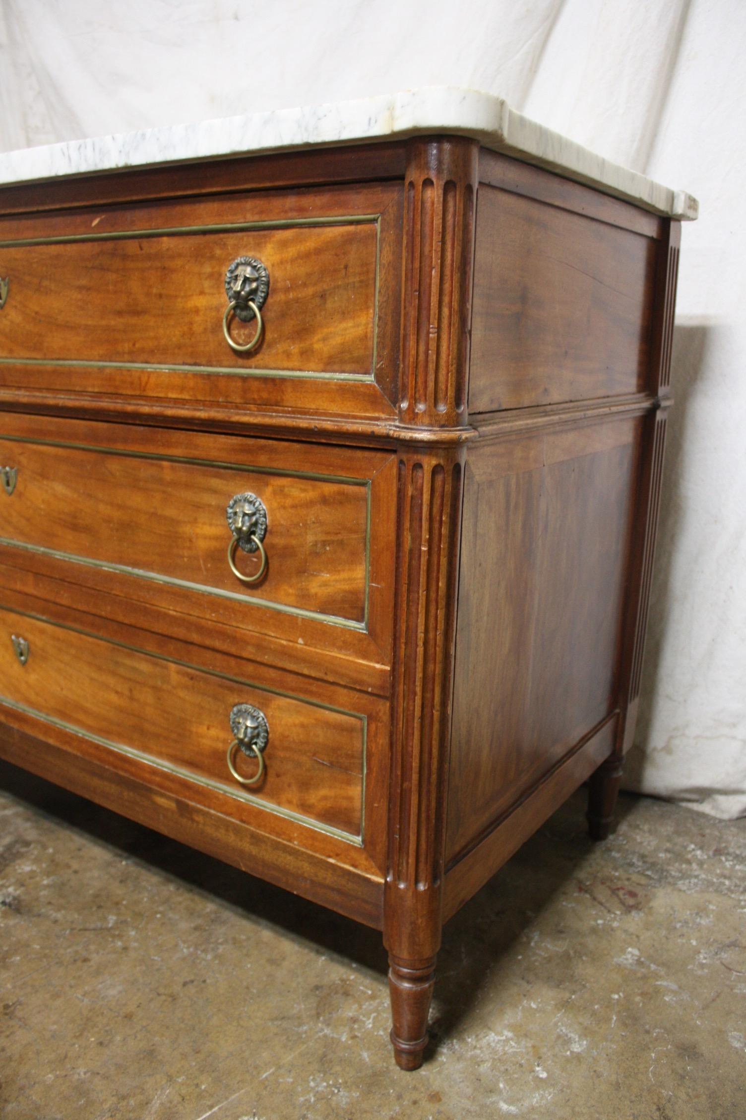 Early 19th Century French Commode 2