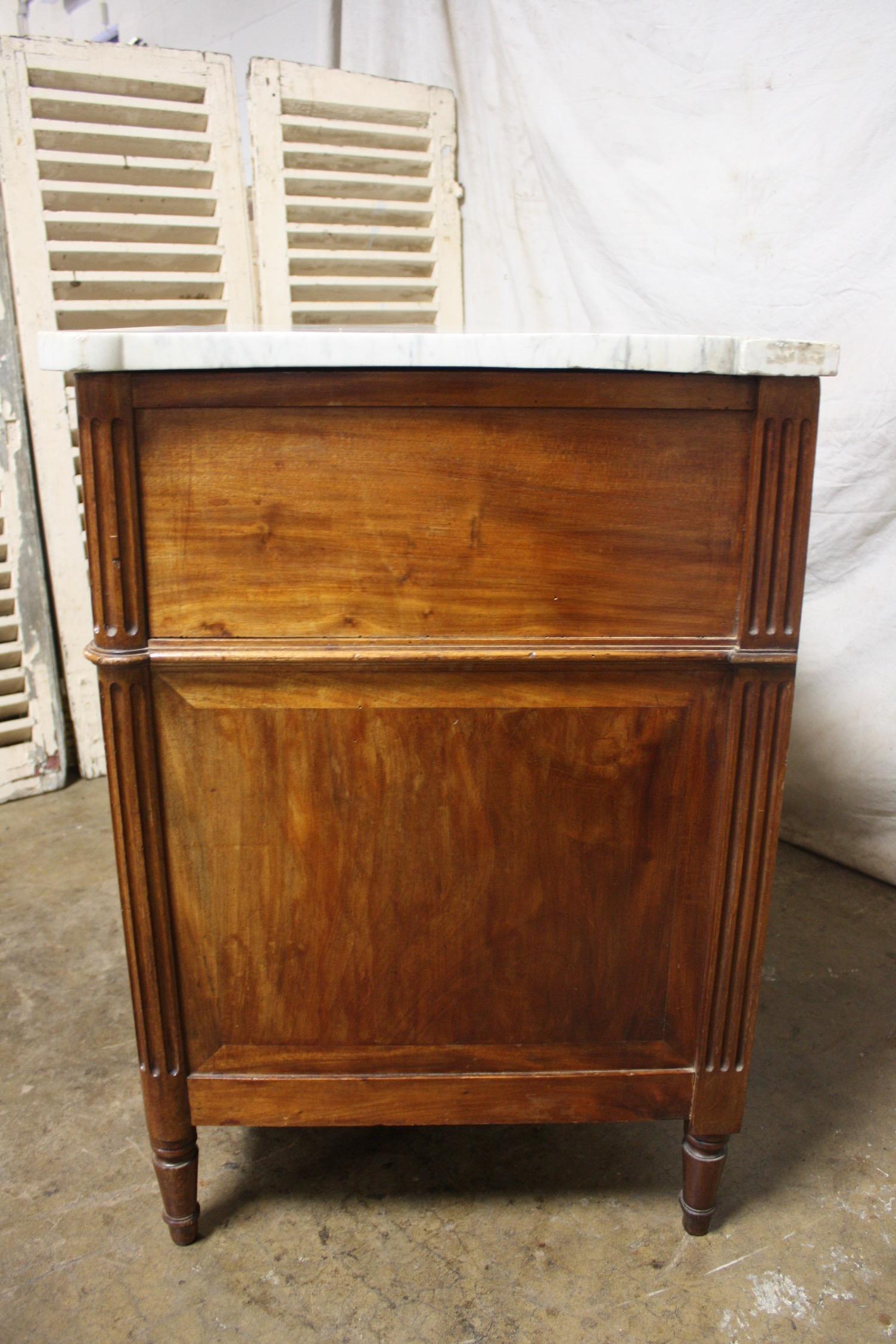 Early 19th Century French Commode 4