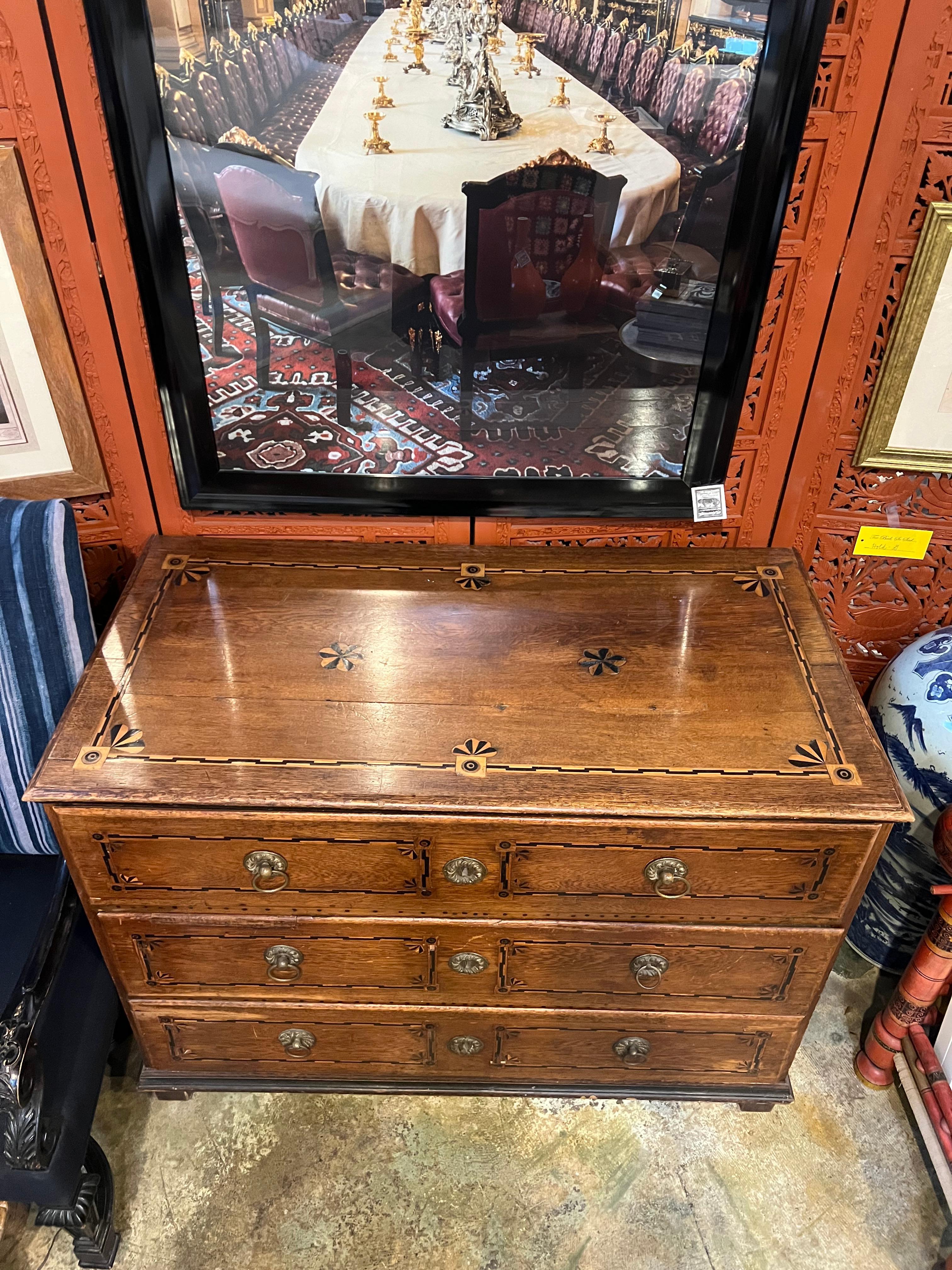 Early 19th Century French Continental Commode For Sale 1