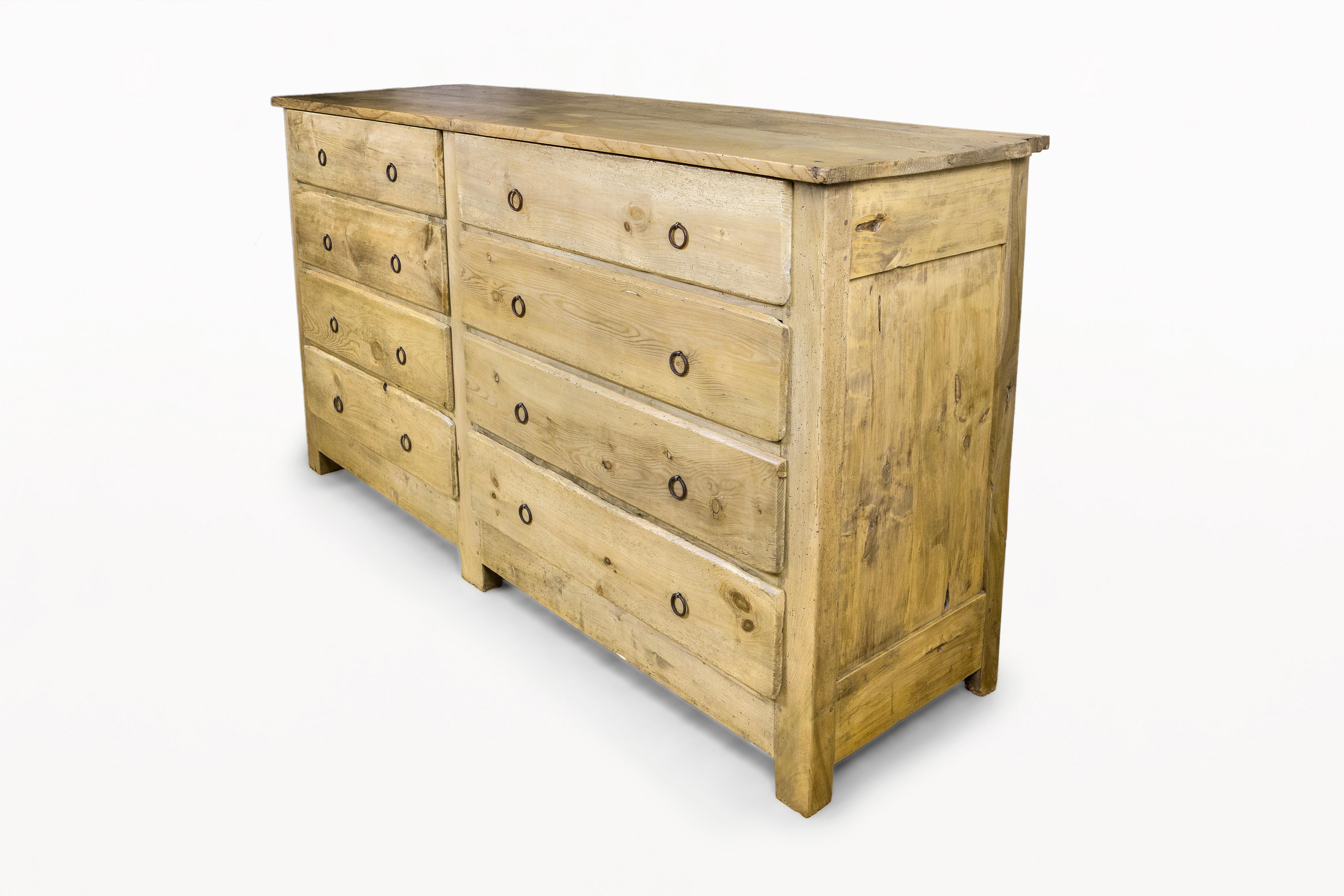 DESCRIPTION: Early 19th Century French Country Chest of Drawers, circa 1800, France
Bleached Walnut
Large and Double Drawers
Unique and Decorative
CONDITION: Good condition. Wear consistent with age and use.
DIMENSIONS: Height: 108cm (42.5in) Width: