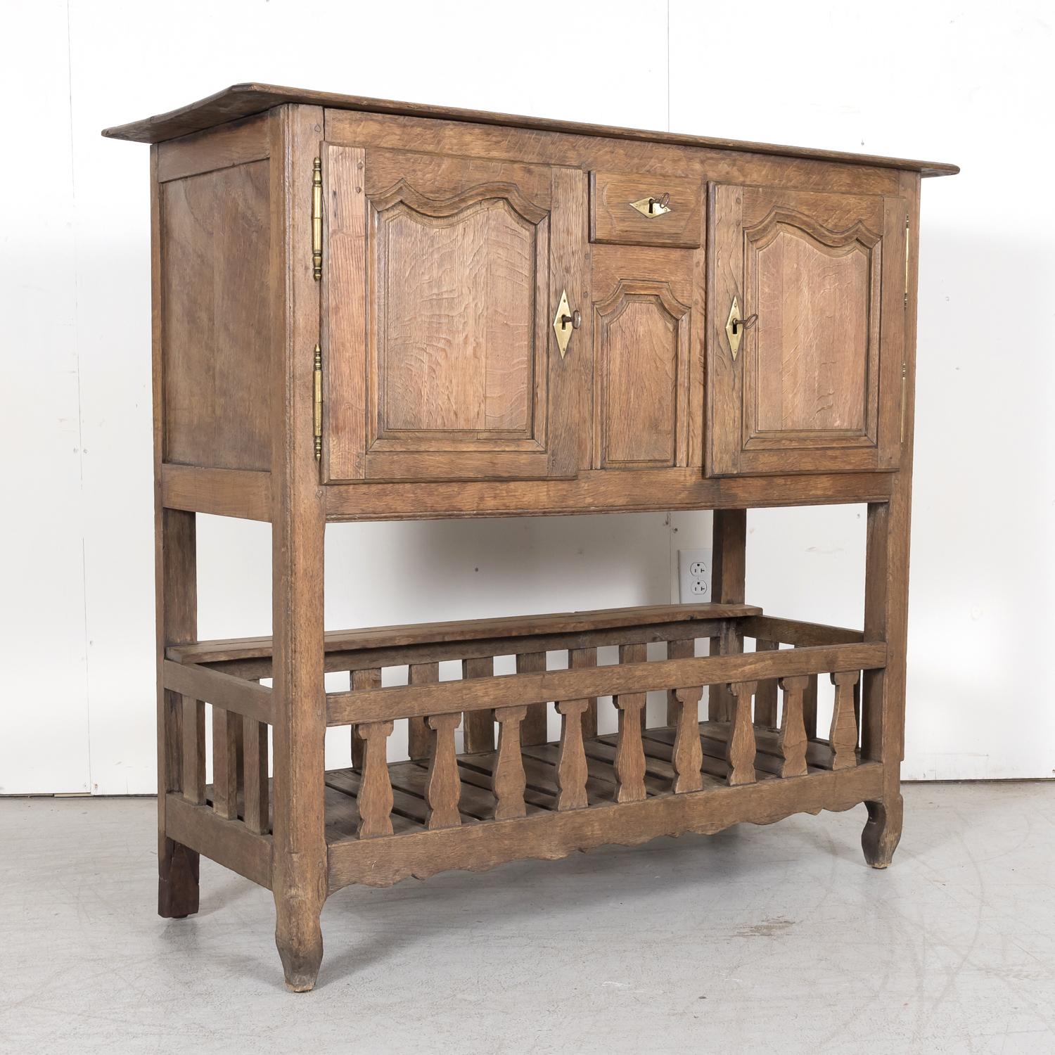 Early 19th Century French Country Louis XV Style Oak Garde Manger or Food Pantry 10