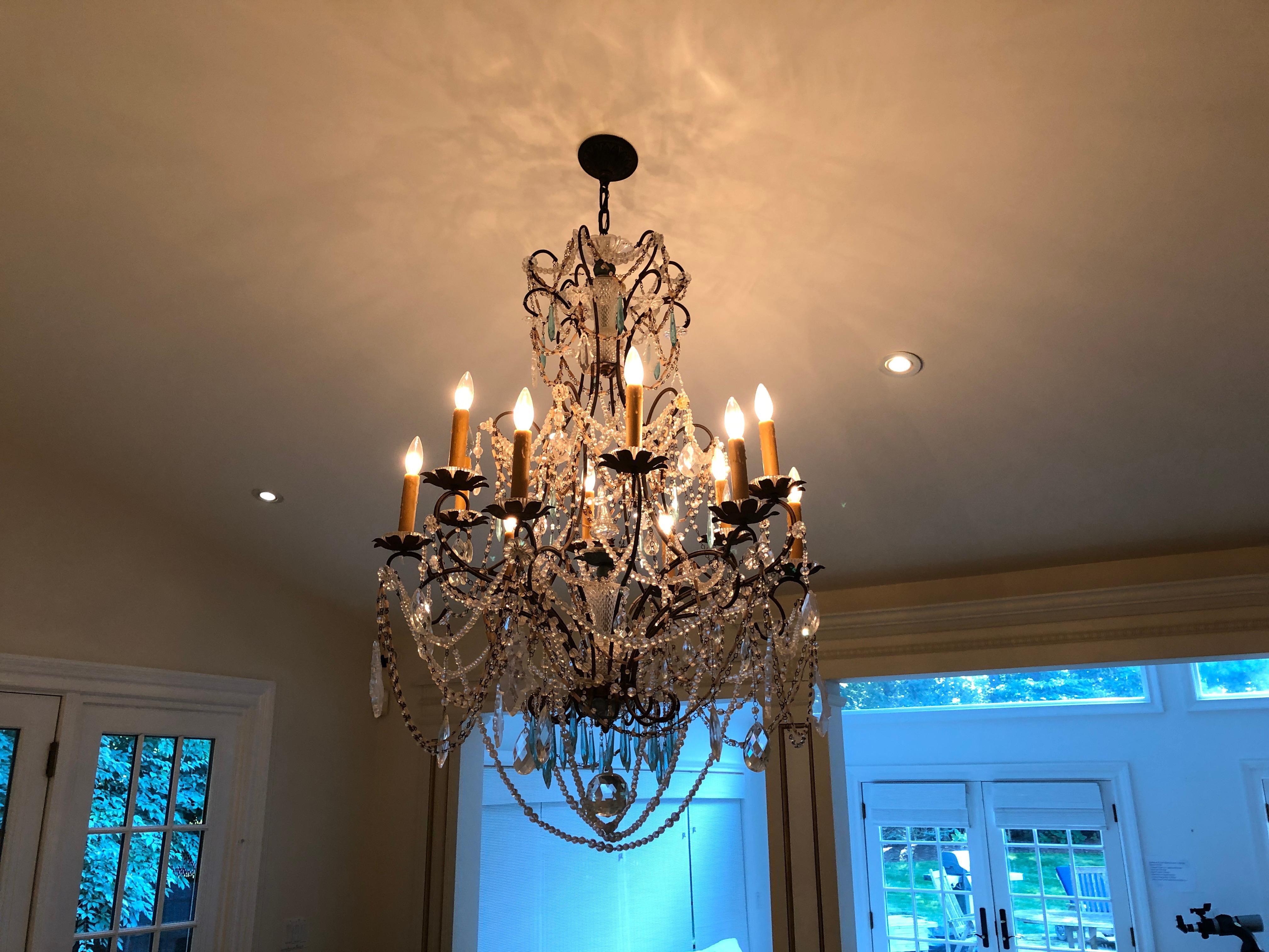 Early 19th Century French Crystal Chandelier For Sale 10