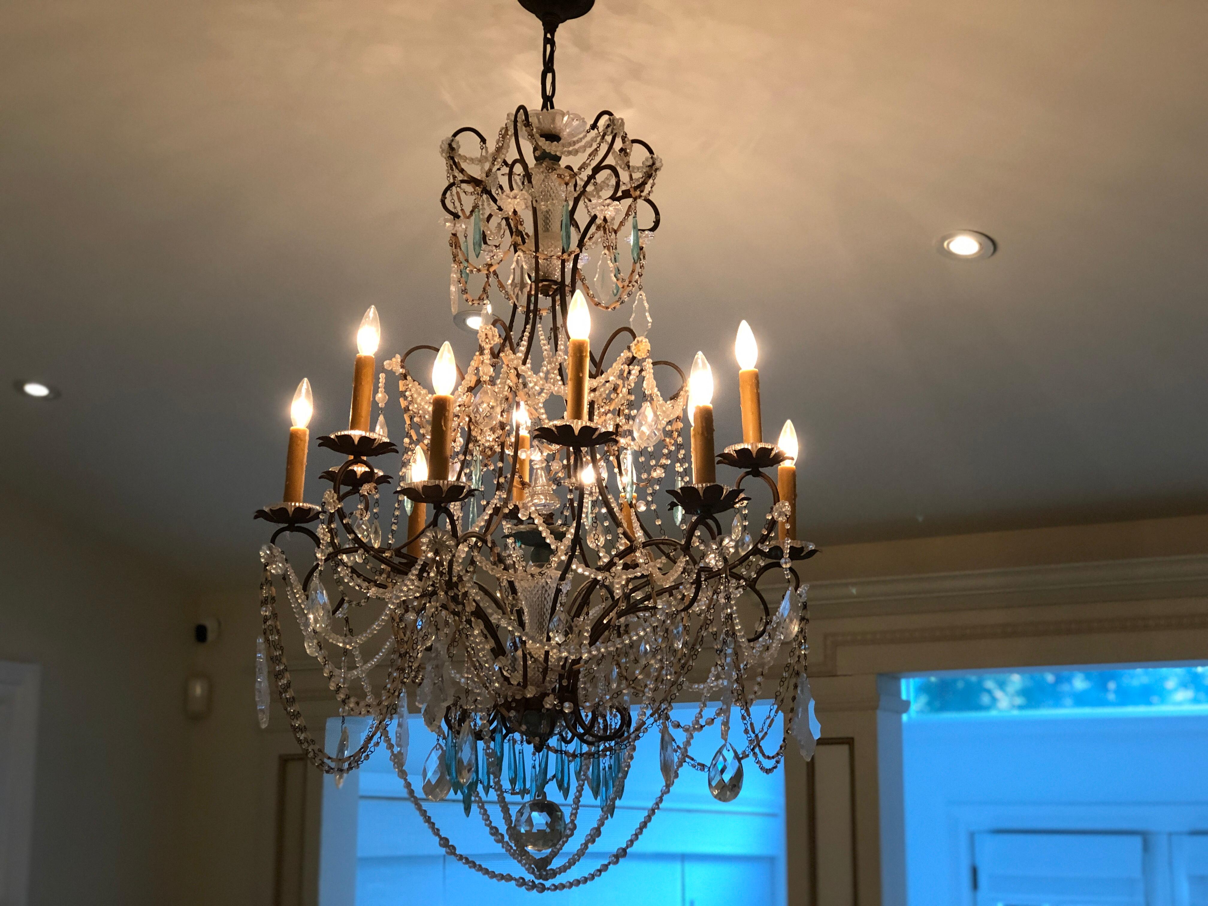 Early 19th Century French Crystal Chandelier For Sale 11