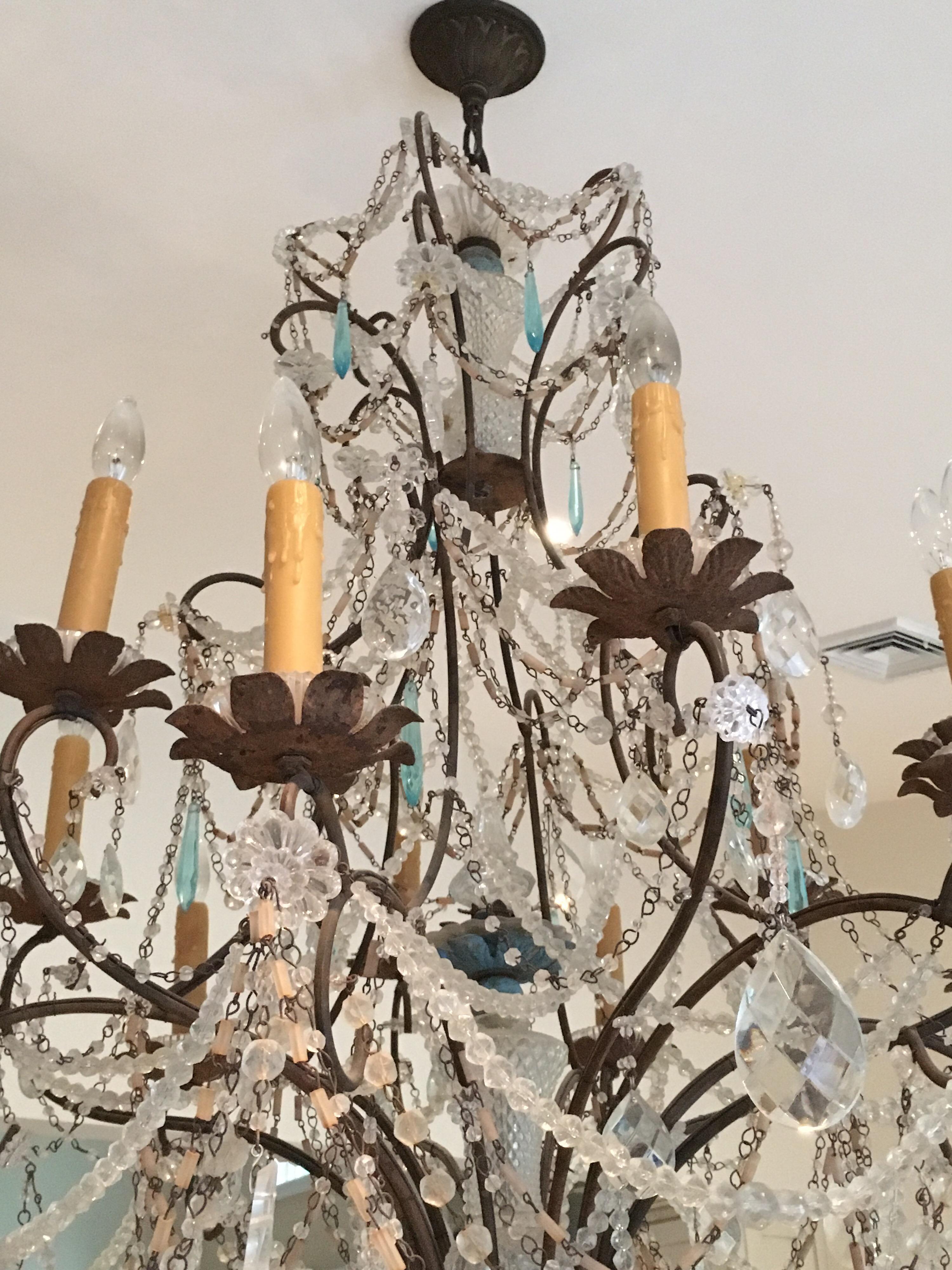 Early 19th Century French Crystal Chandelier For Sale 4