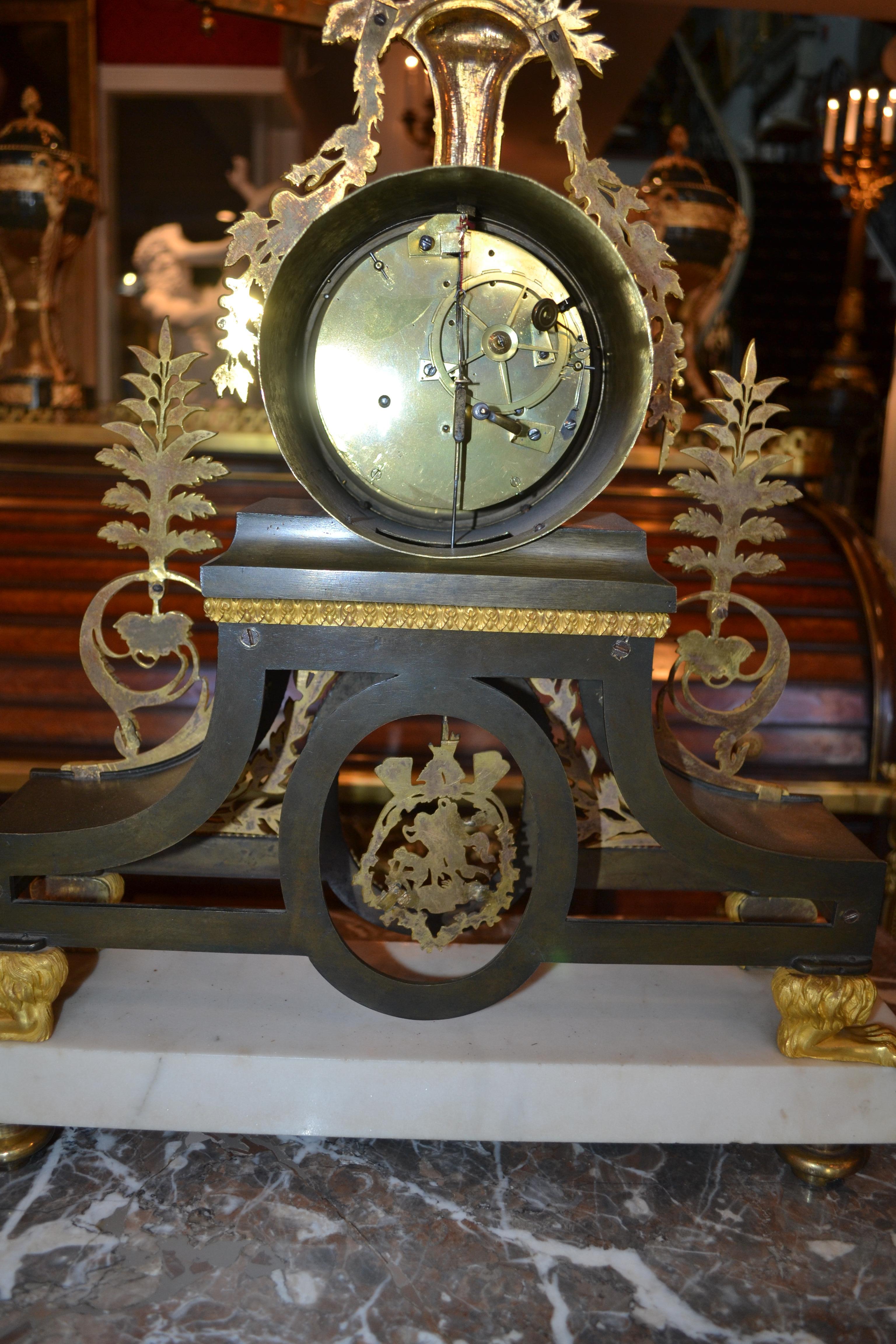 Early 19th Century French Directoire Gilt Bronze and Marble Clock by Deverberie For Sale 10