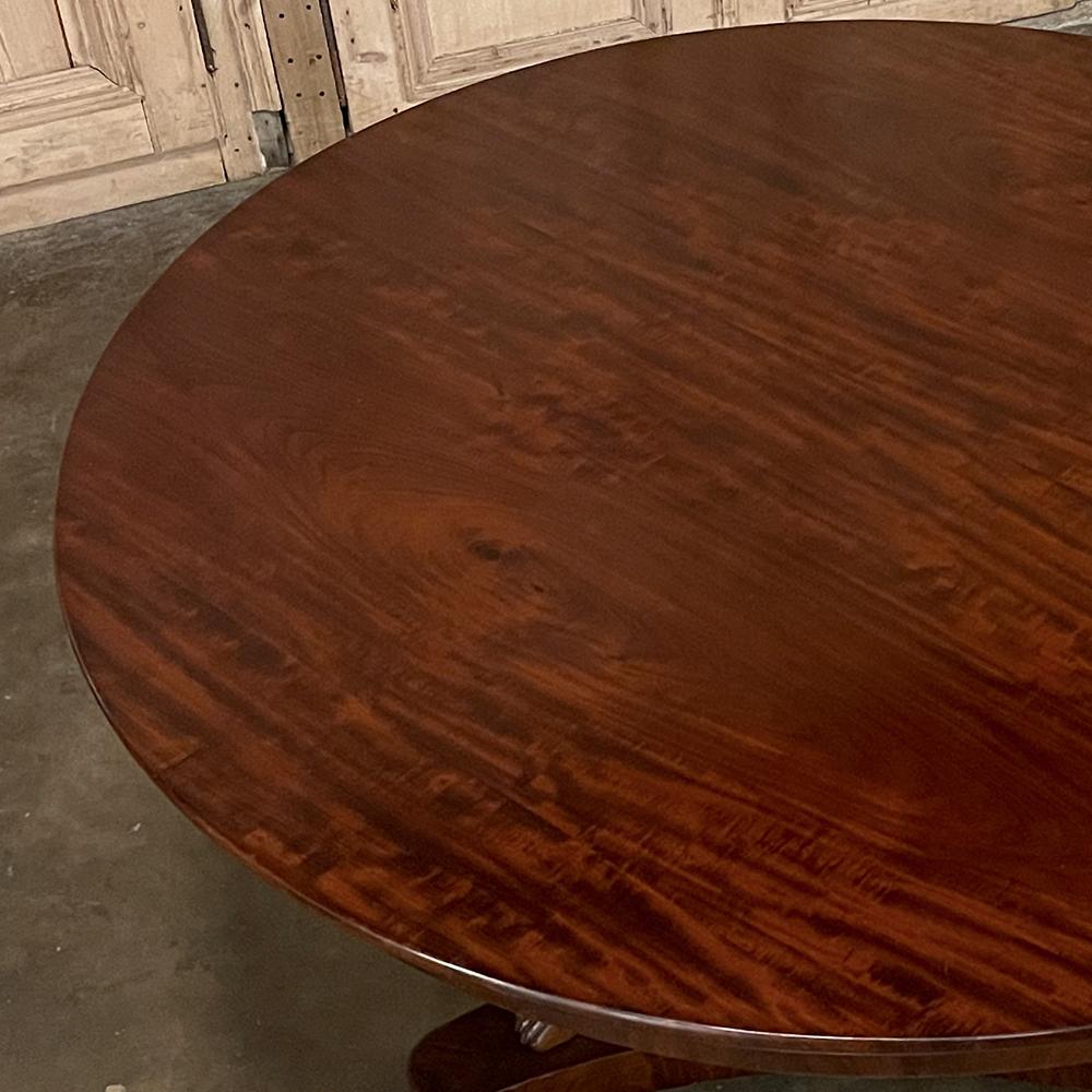 Early 19th Century French Directoire Mahogany Center Table For Sale 9