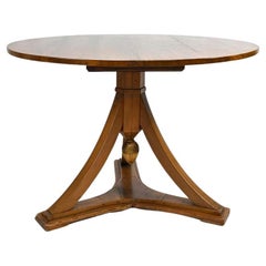 Début du 19e siècle, Directoire français, The Pedestal Table en acajou