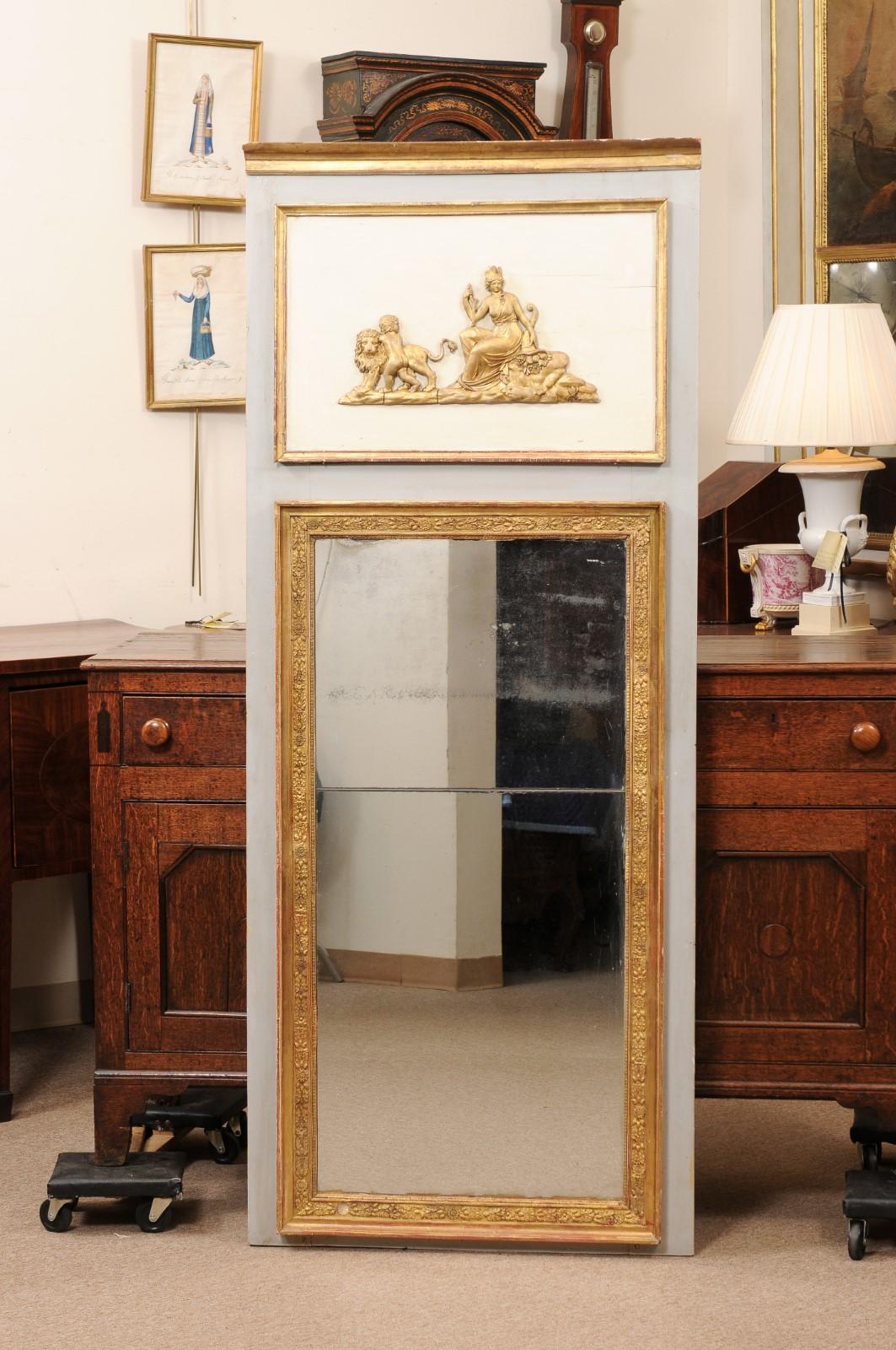 Early 19th Century French Directoire Painted & Parcel Gilt Trumeau Mirror For Sale 1