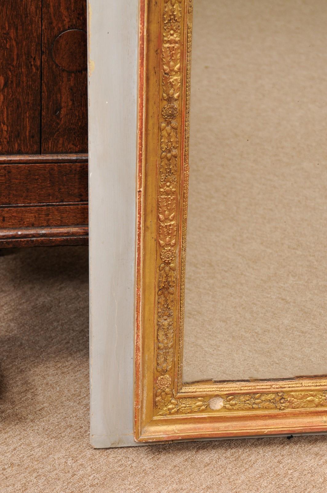 Early 19th Century French Directoire Painted & Parcel Gilt Trumeau Mirror For Sale 3