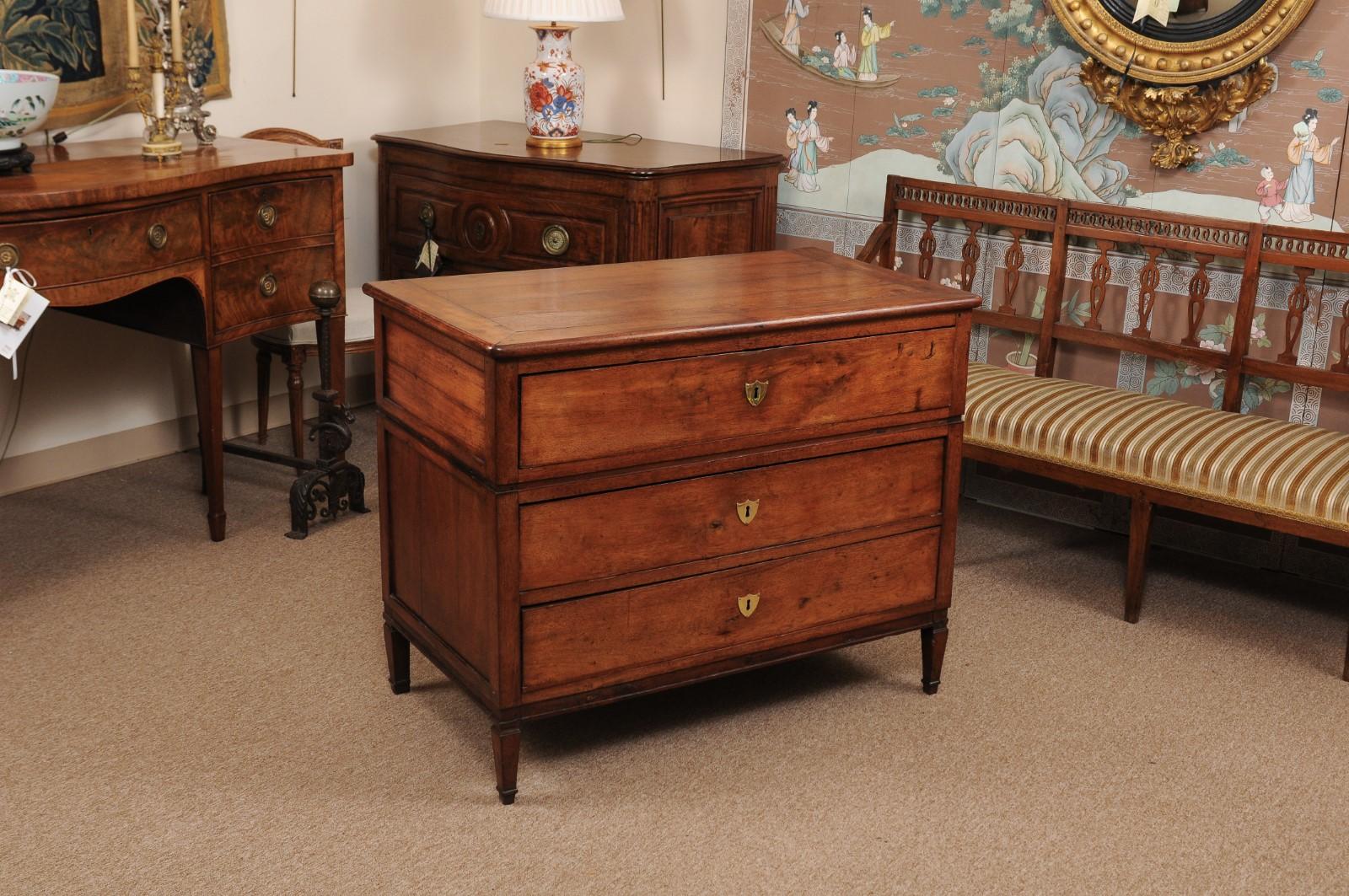 Early 19th Century French Directoire Walnut Commode 3